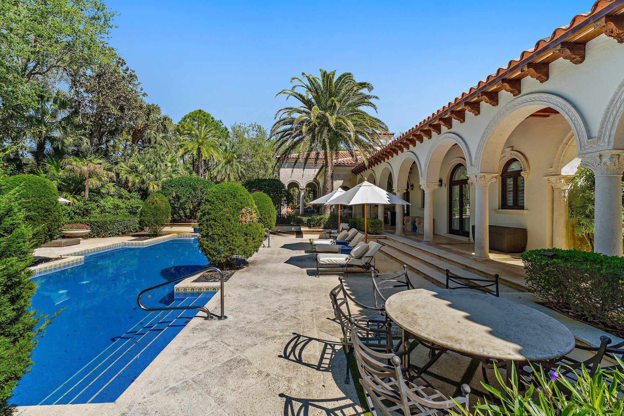 150 Bears Clb Dr Jupiter, FL 33477