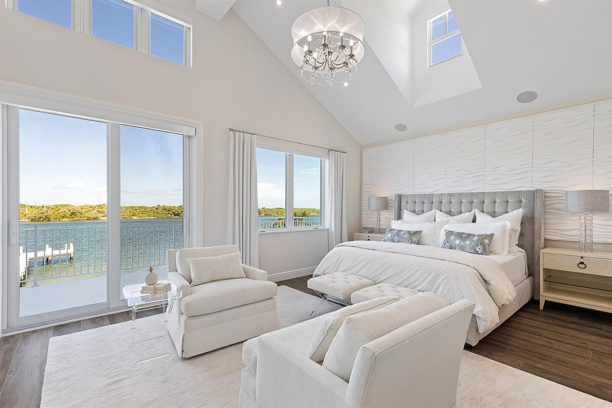 18119 SE Federal Hwy Jupiter, FL 33469