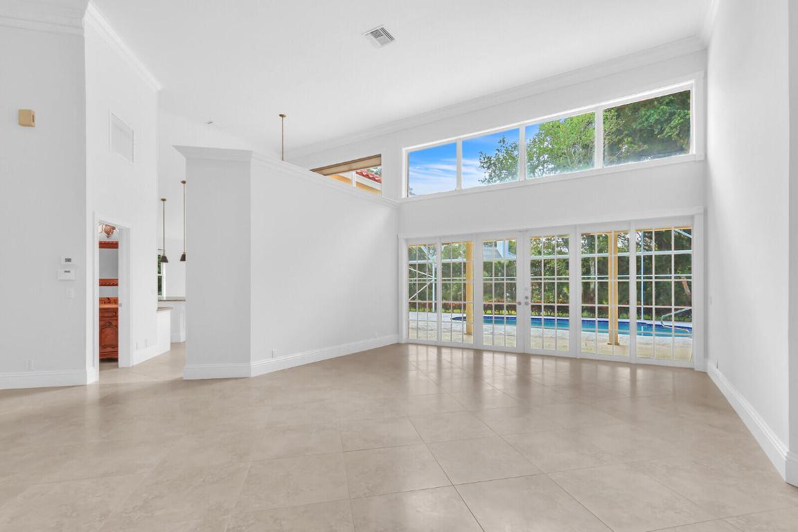 18517 SE Heritage Jupiter, FL 33469