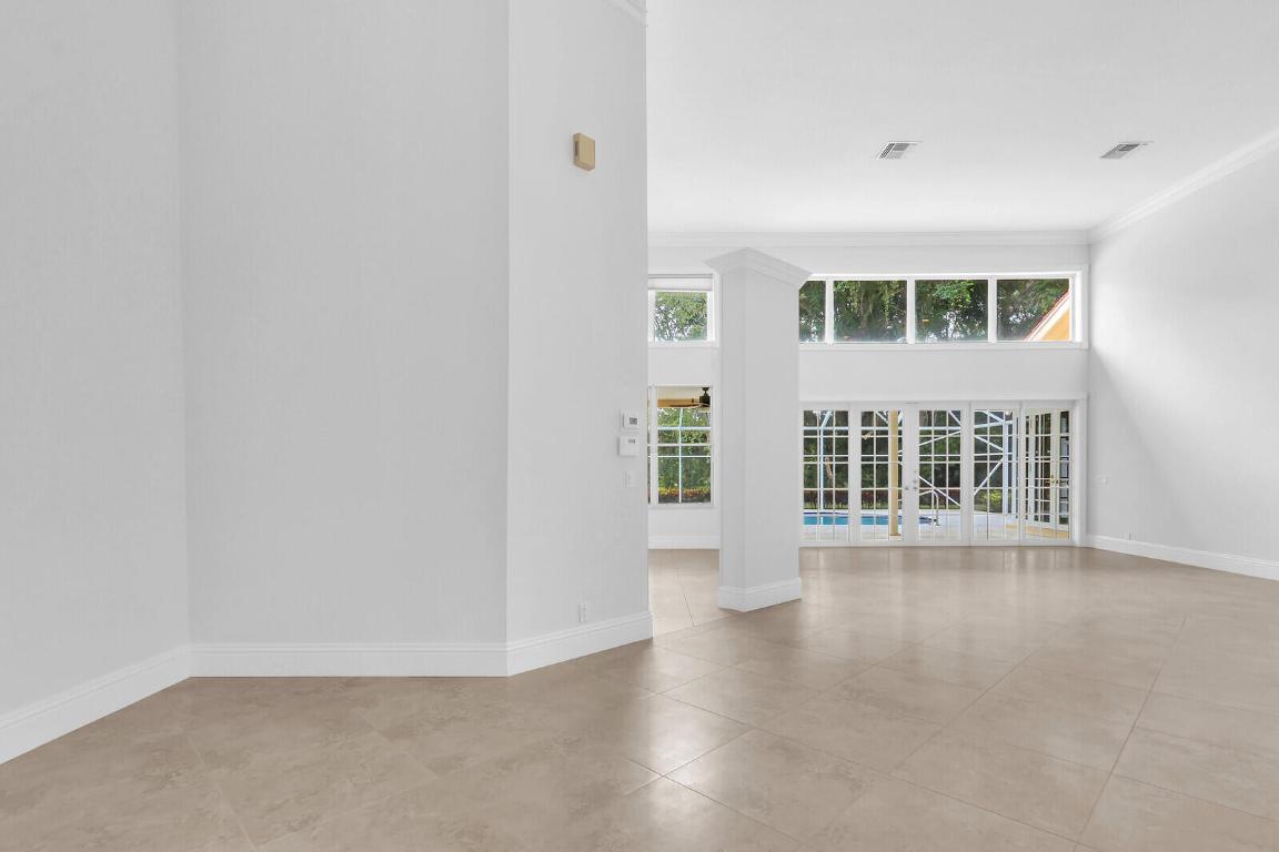 18517 SE Heritage Jupiter, FL 33469