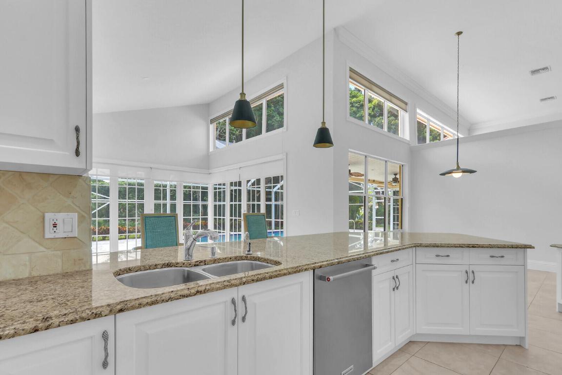 18517 SE Heritage Jupiter, FL 33469