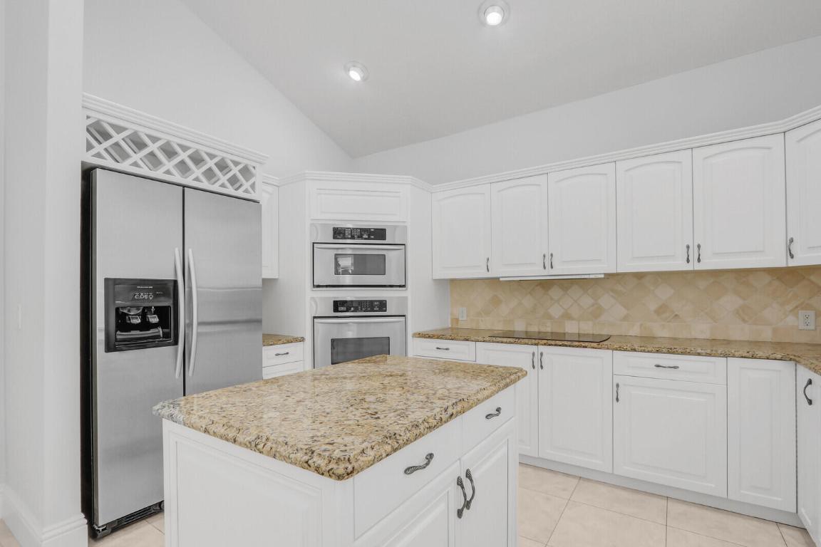 18517 SE Heritage Jupiter, FL 33469