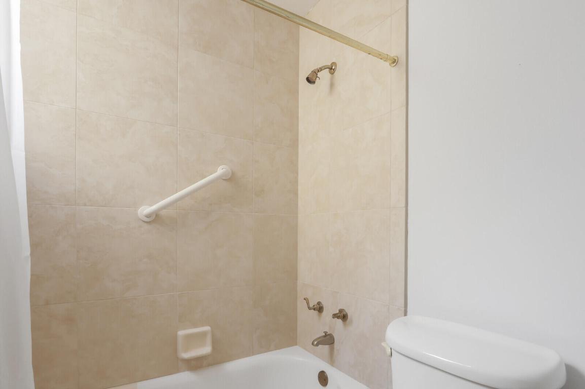 18517 SE Heritage Jupiter, FL 33469