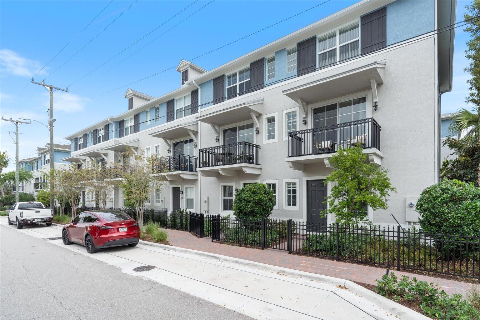 47 NW 4th Ave #47