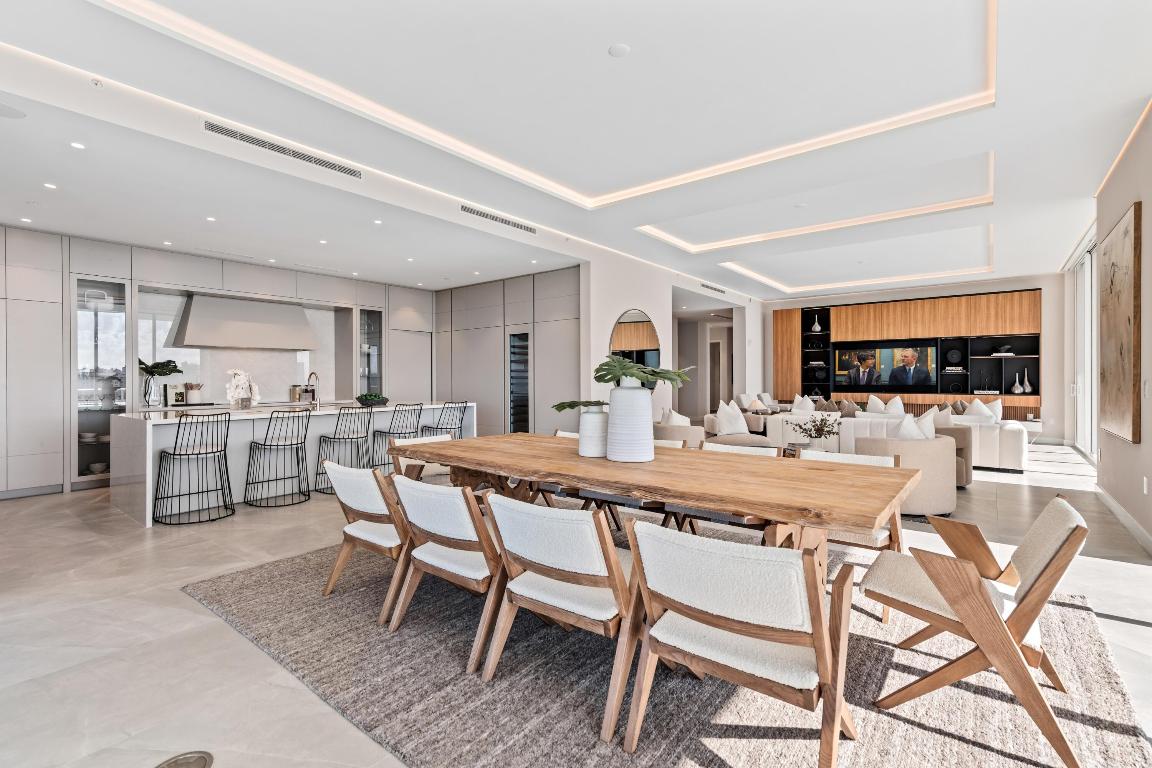 220 SE Mizner #Ph-24 Boca Raton, FL 33432