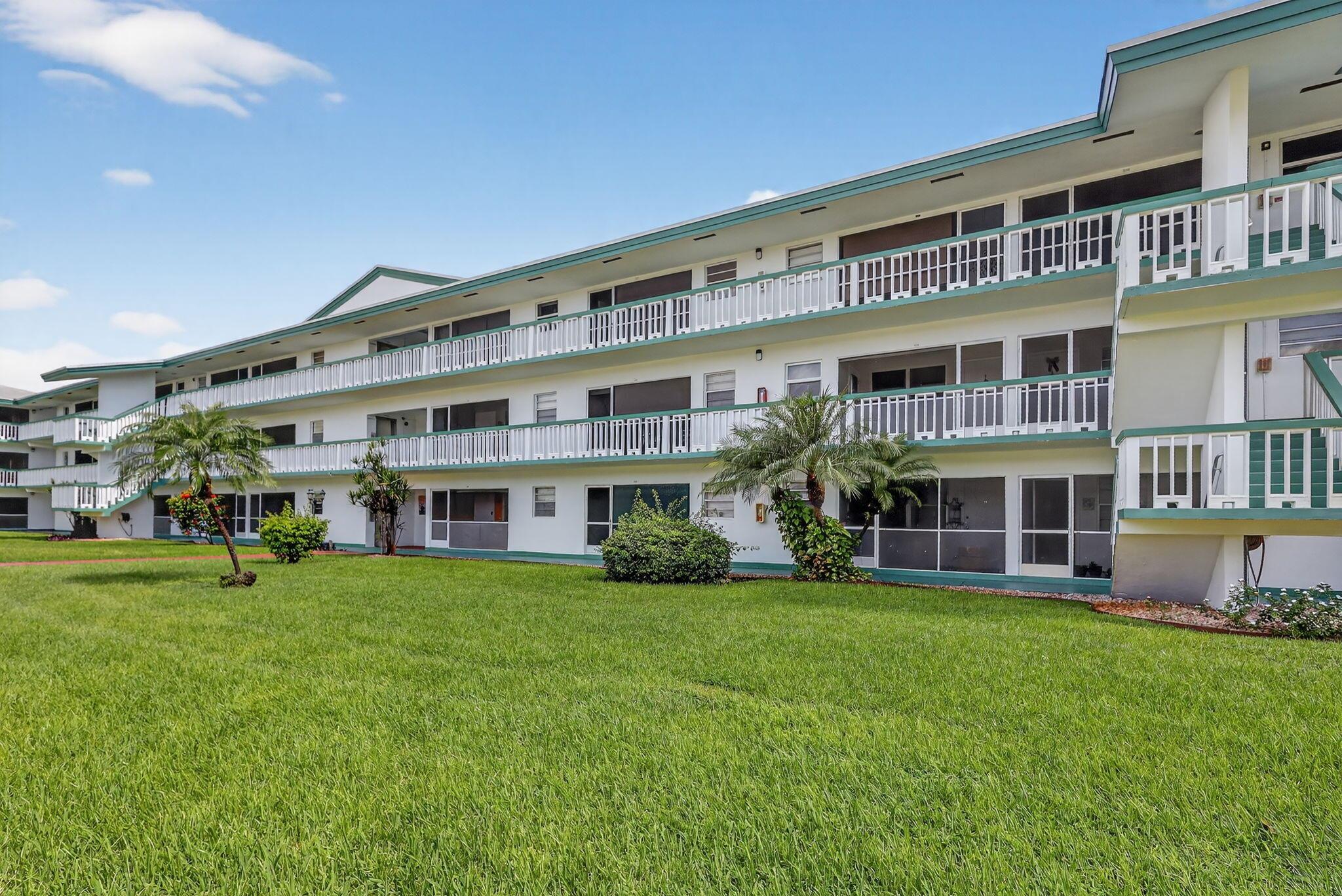 5300 Washington St #J116