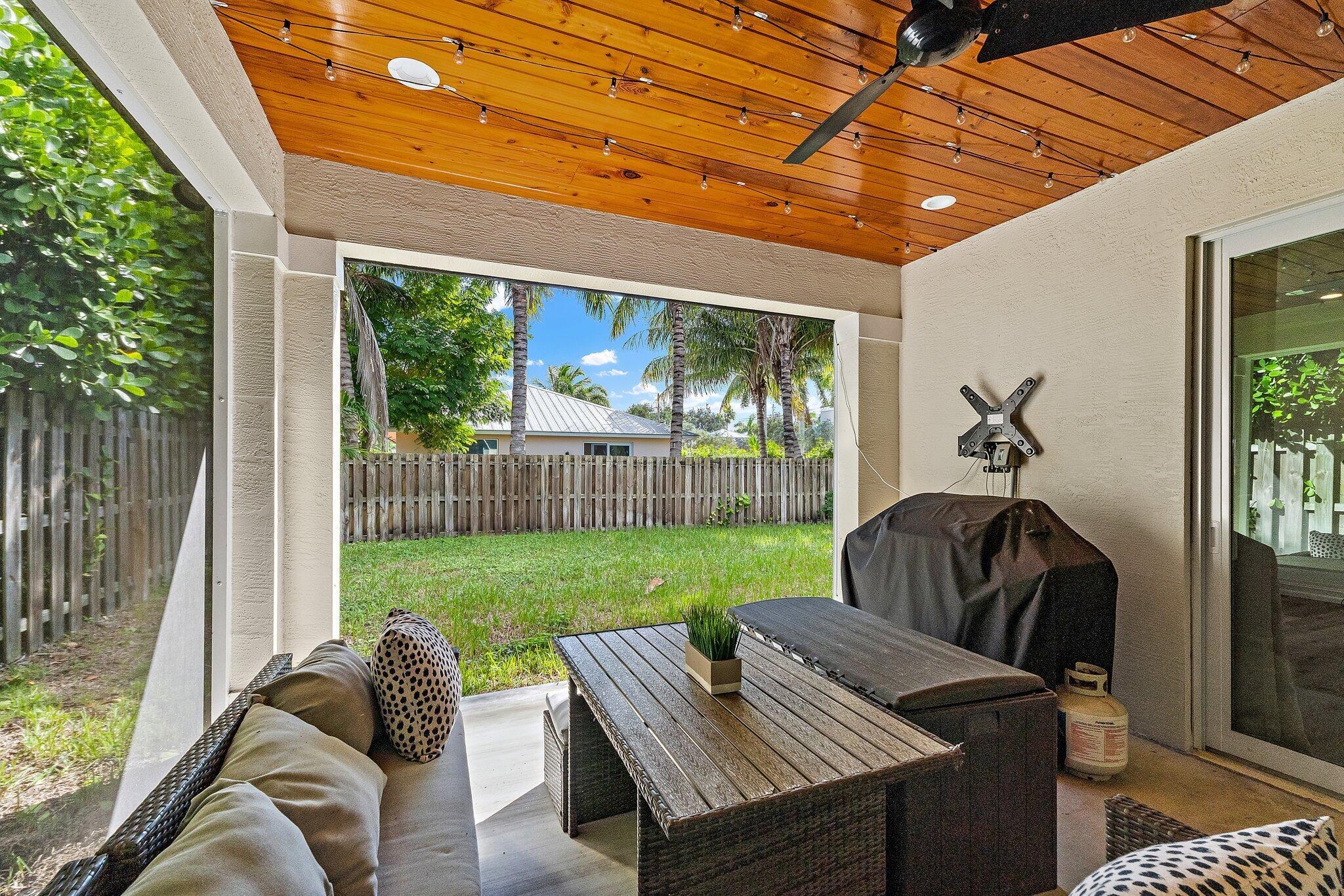 17564 Cinquez Park Rd Jupiter, FL 33458