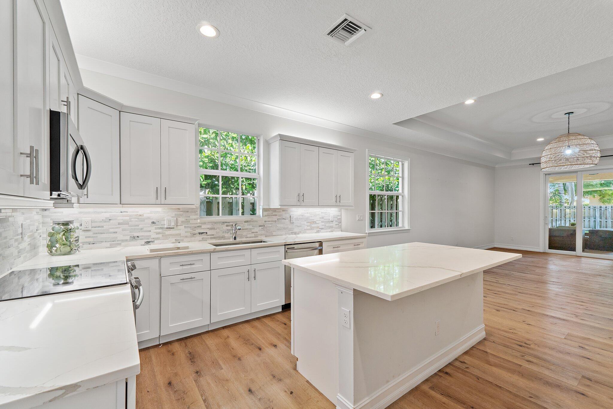 17564 Cinquez Park Rd Jupiter, FL 33458