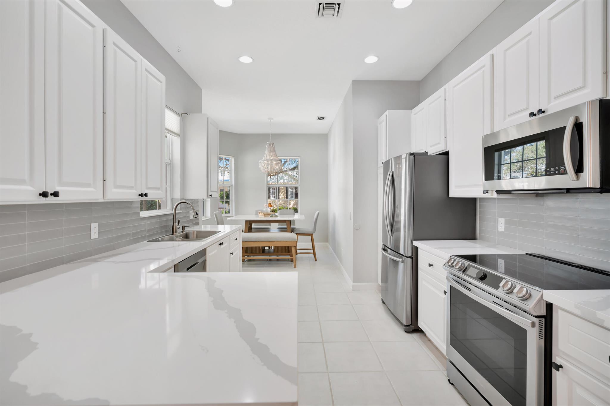 245 Honeysuckle Dr Jupiter, FL 33458