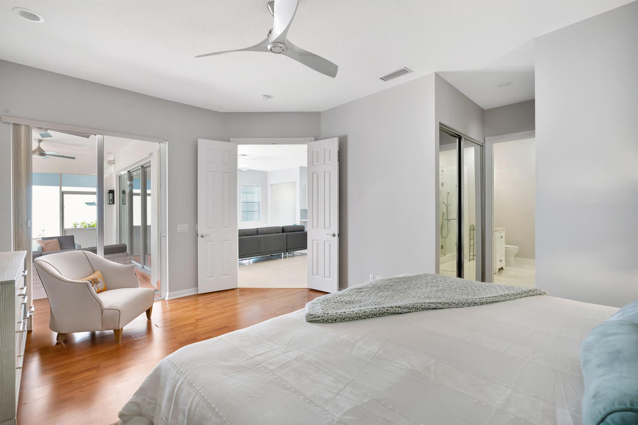 245 Honeysuckle Dr Jupiter, FL 33458