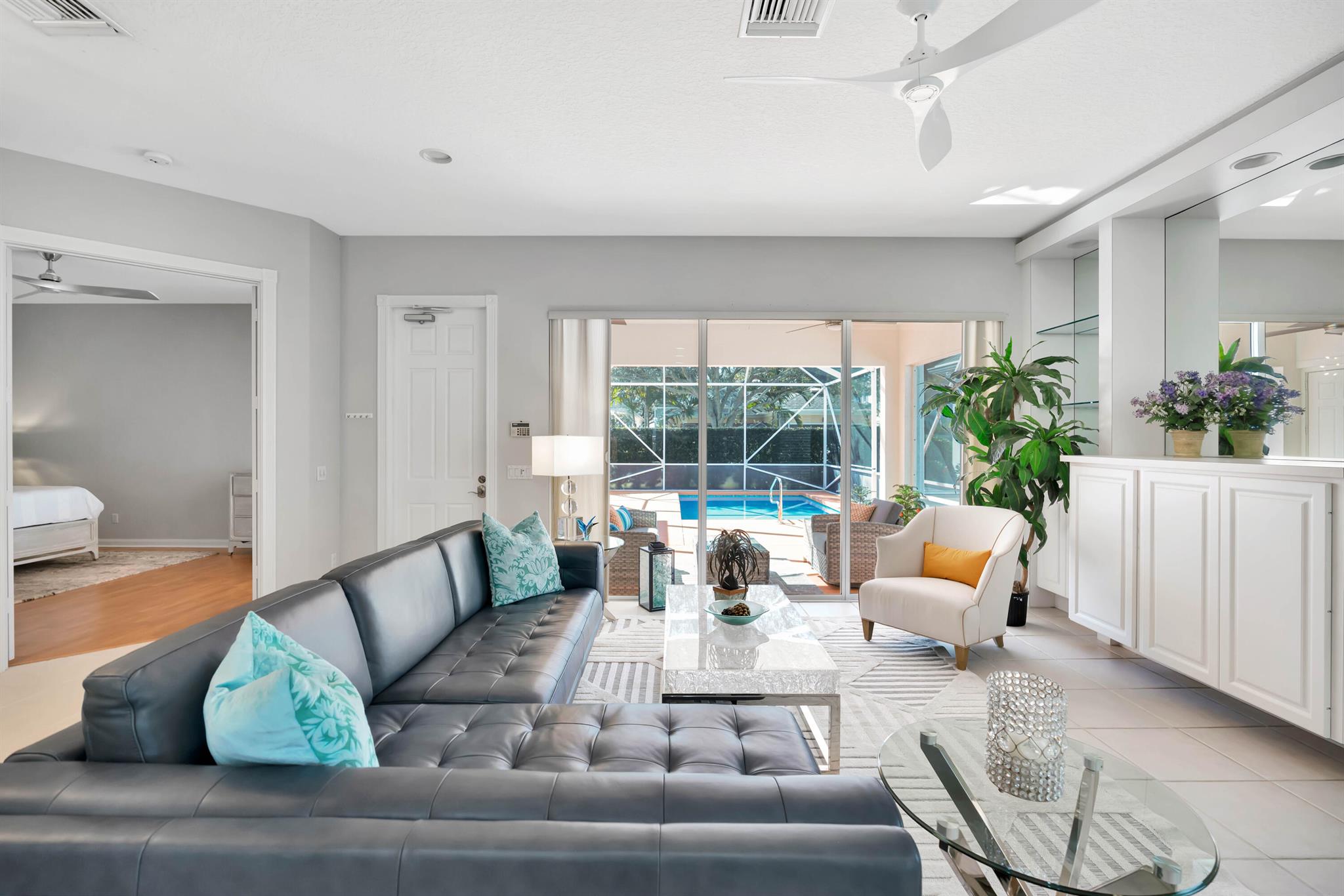 245 Honeysuckle Dr Jupiter, FL 33458