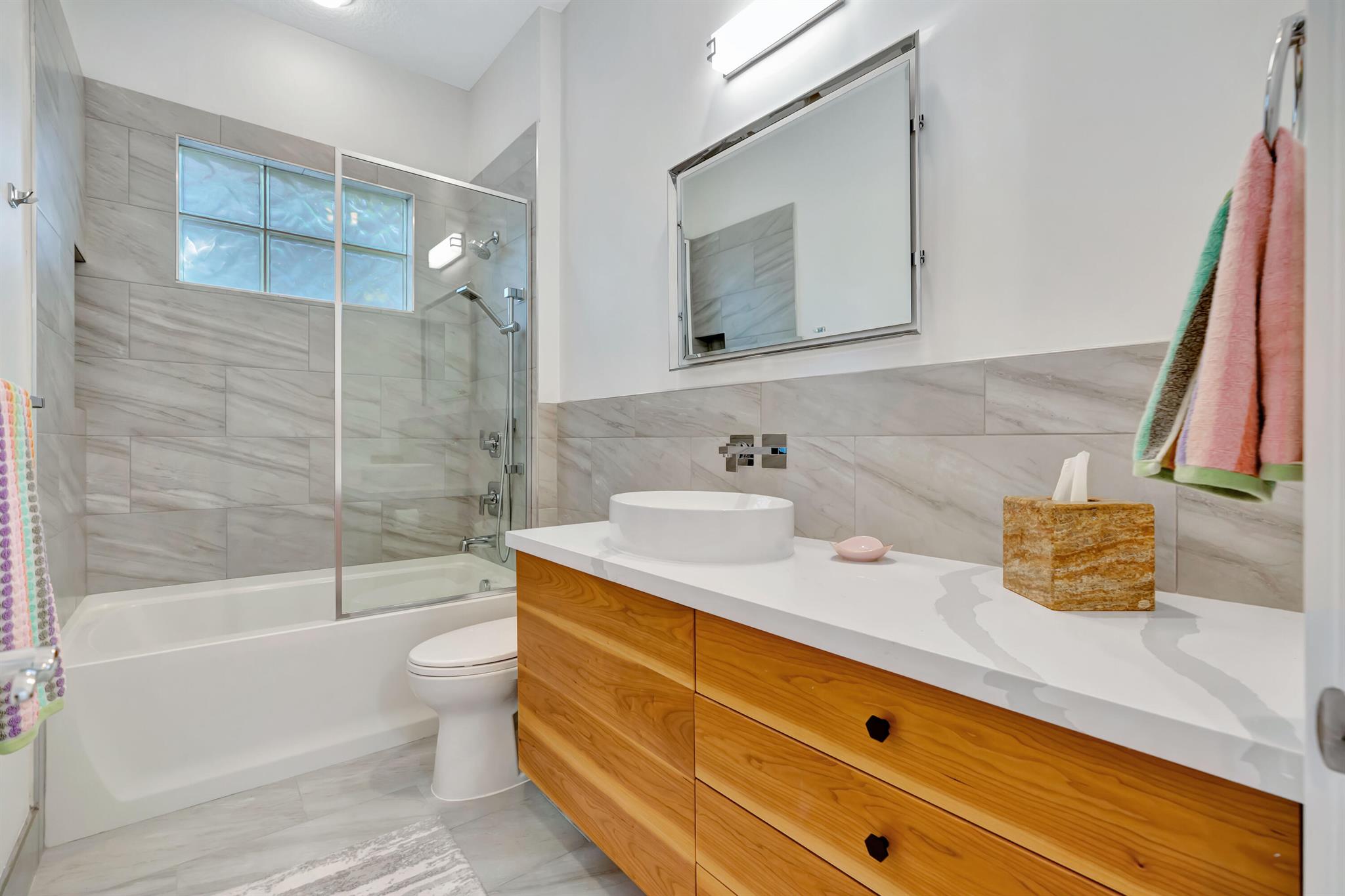 245 Honeysuckle Dr Jupiter, FL 33458