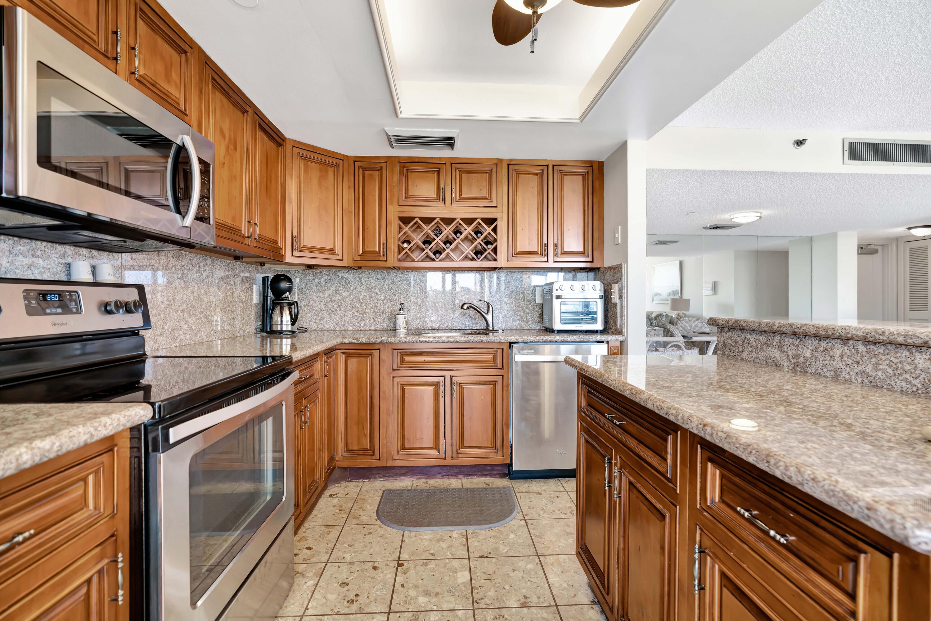 1542 Jupiter Cv #104 Jupiter, FL 33469