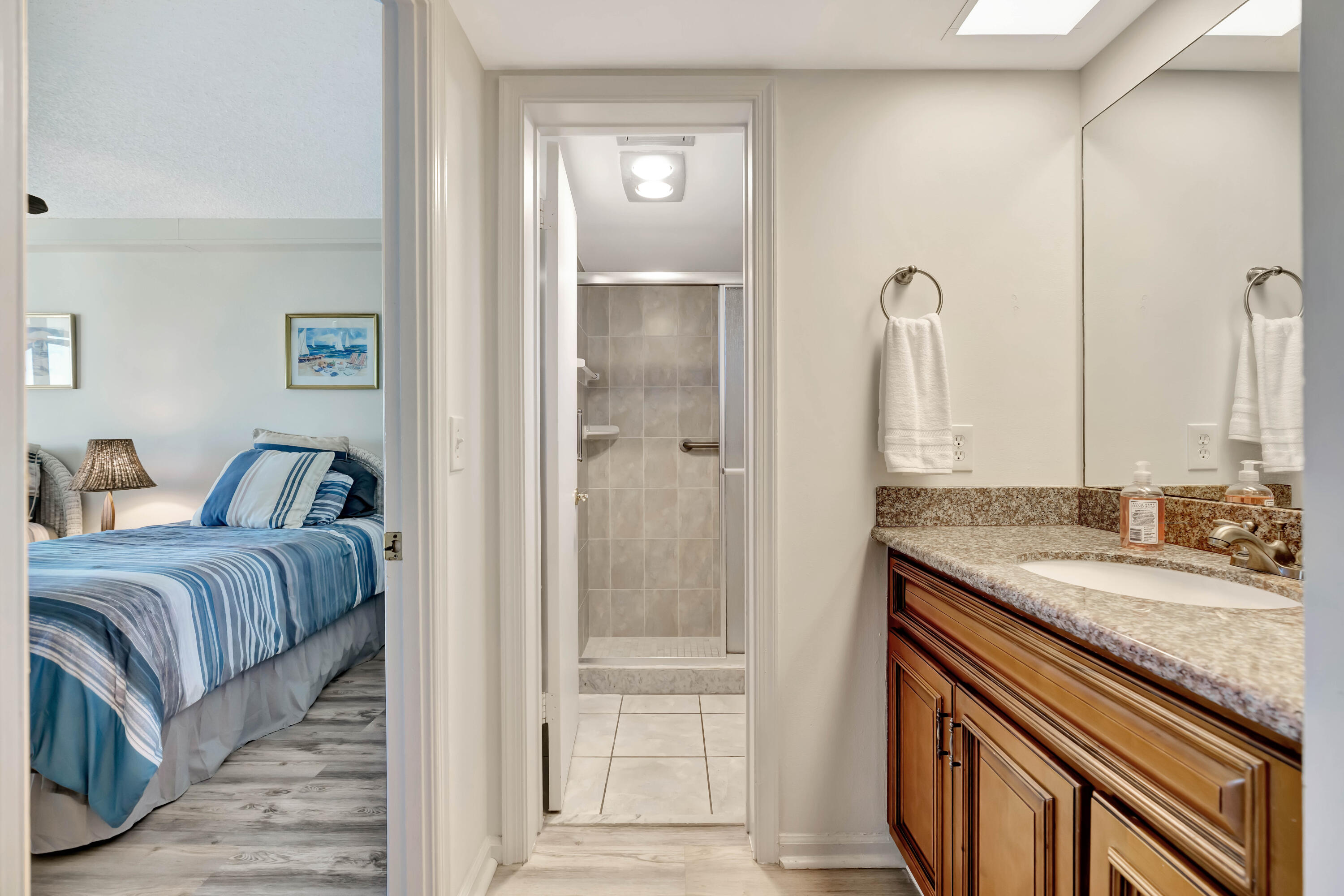 1542 Jupiter Cv #104 Jupiter, FL 33469