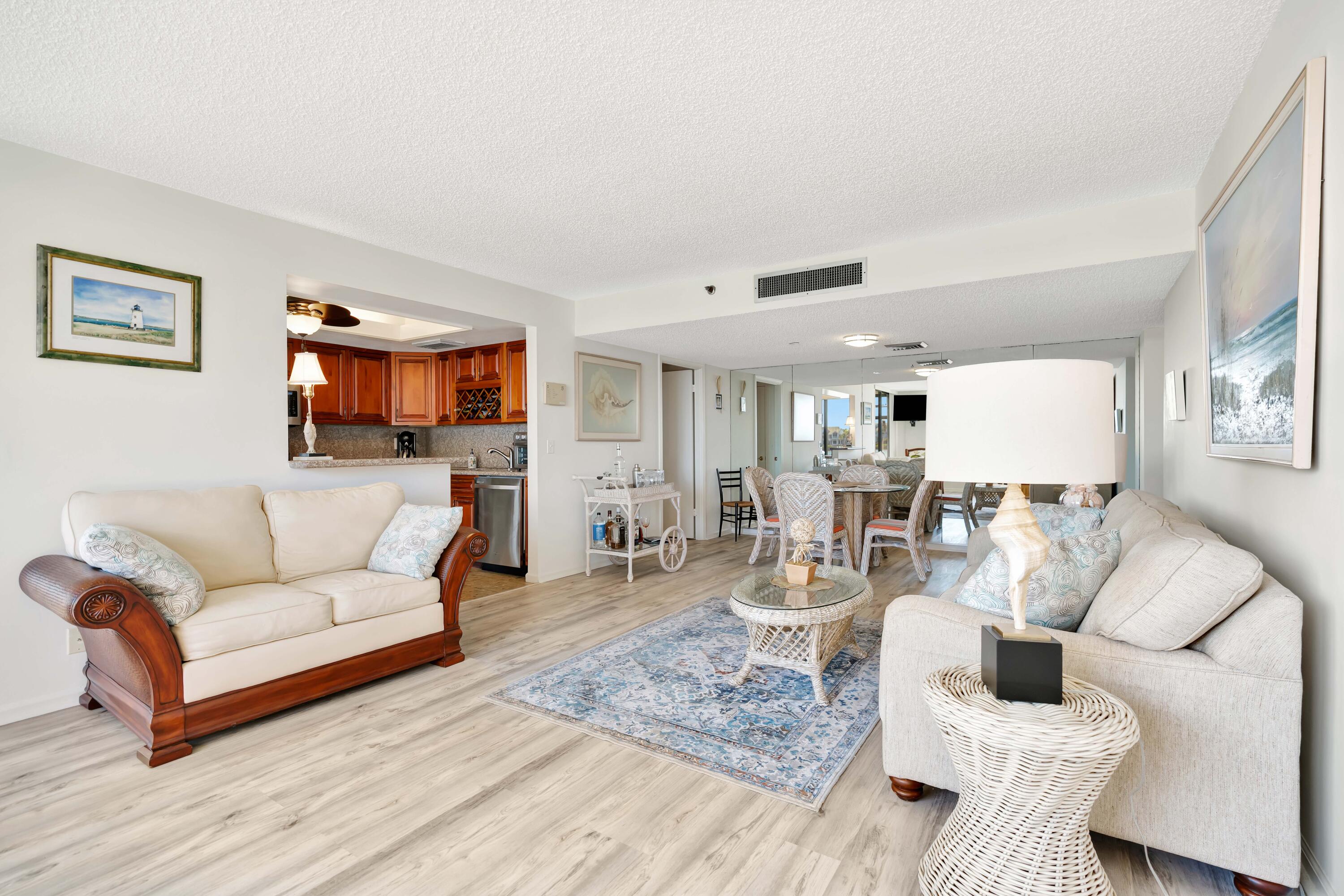 1542 Jupiter Cv #104 Jupiter, FL 33469