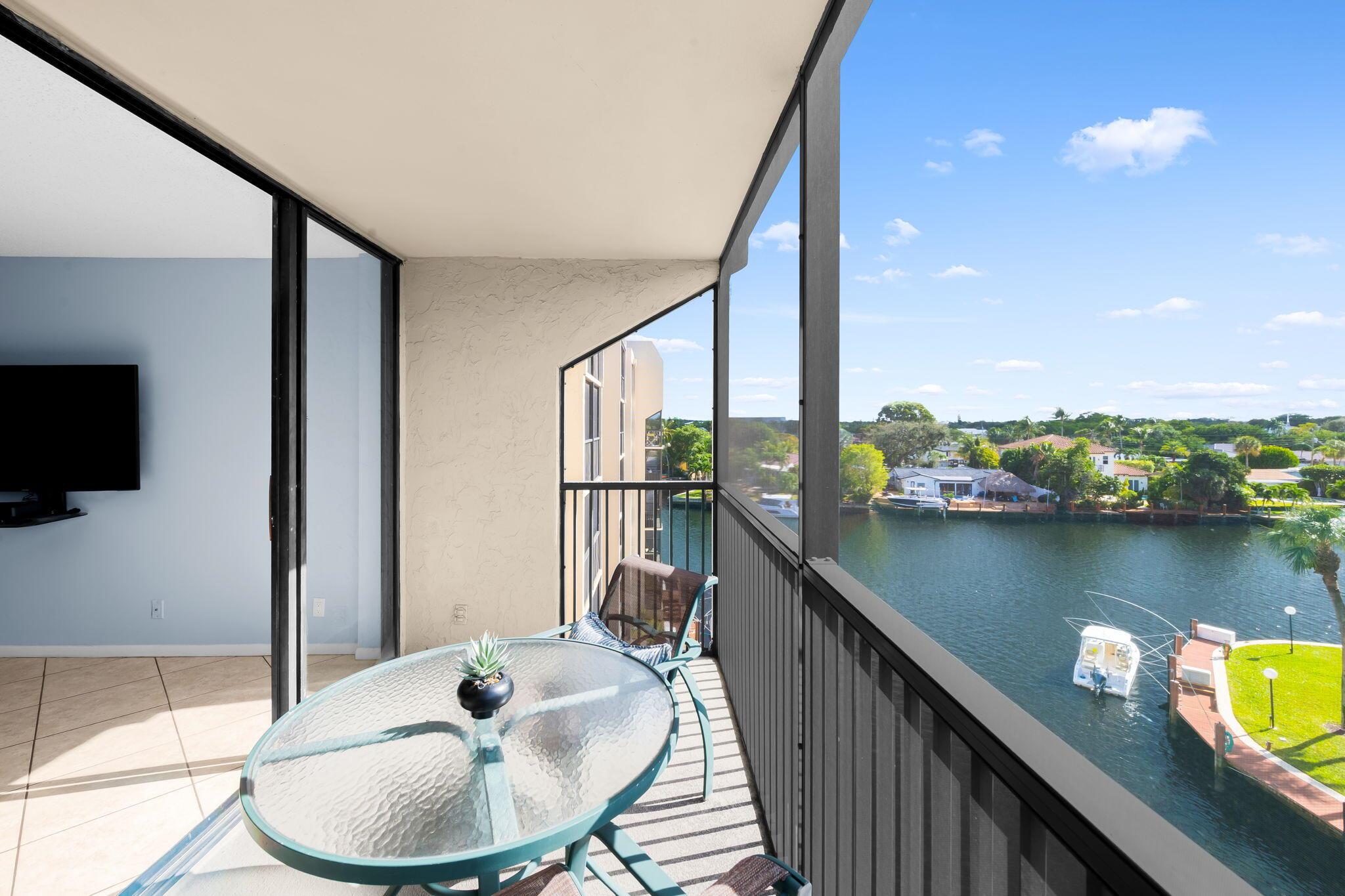 15 Royal Palm Way #505