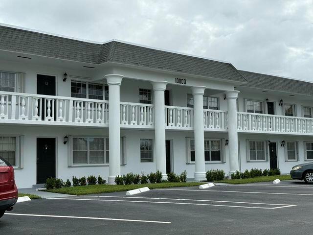 10000 Meridian Way #15