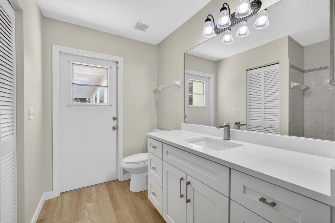 15098 77th Pl Loxahatchee, FL 33470