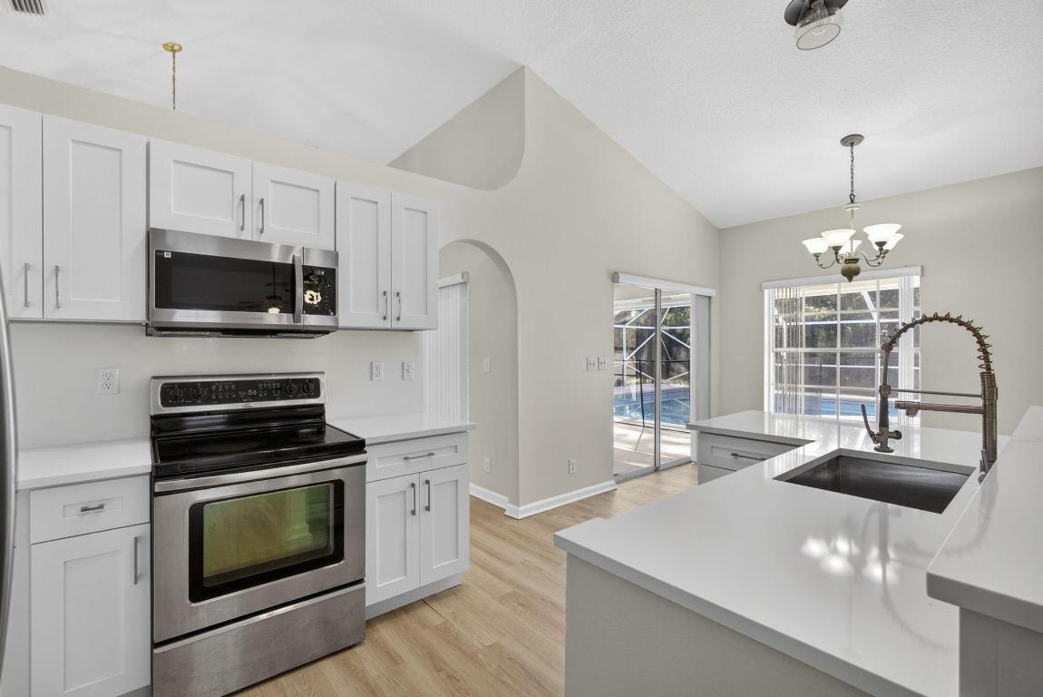 15098 77th Pl Loxahatchee, FL 33470