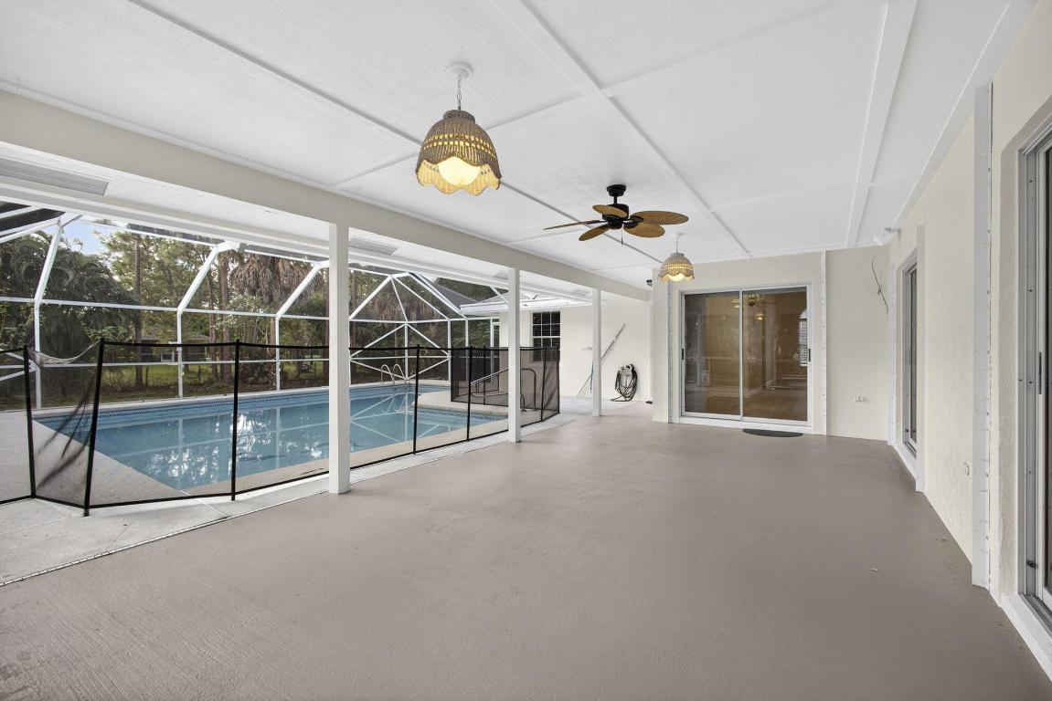 15098 77th Pl Loxahatchee, FL 33470