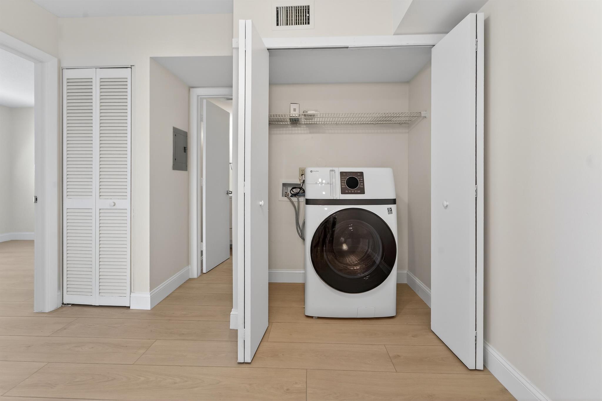 6392 Chasewood Dr #B Jupiter, FL 33458