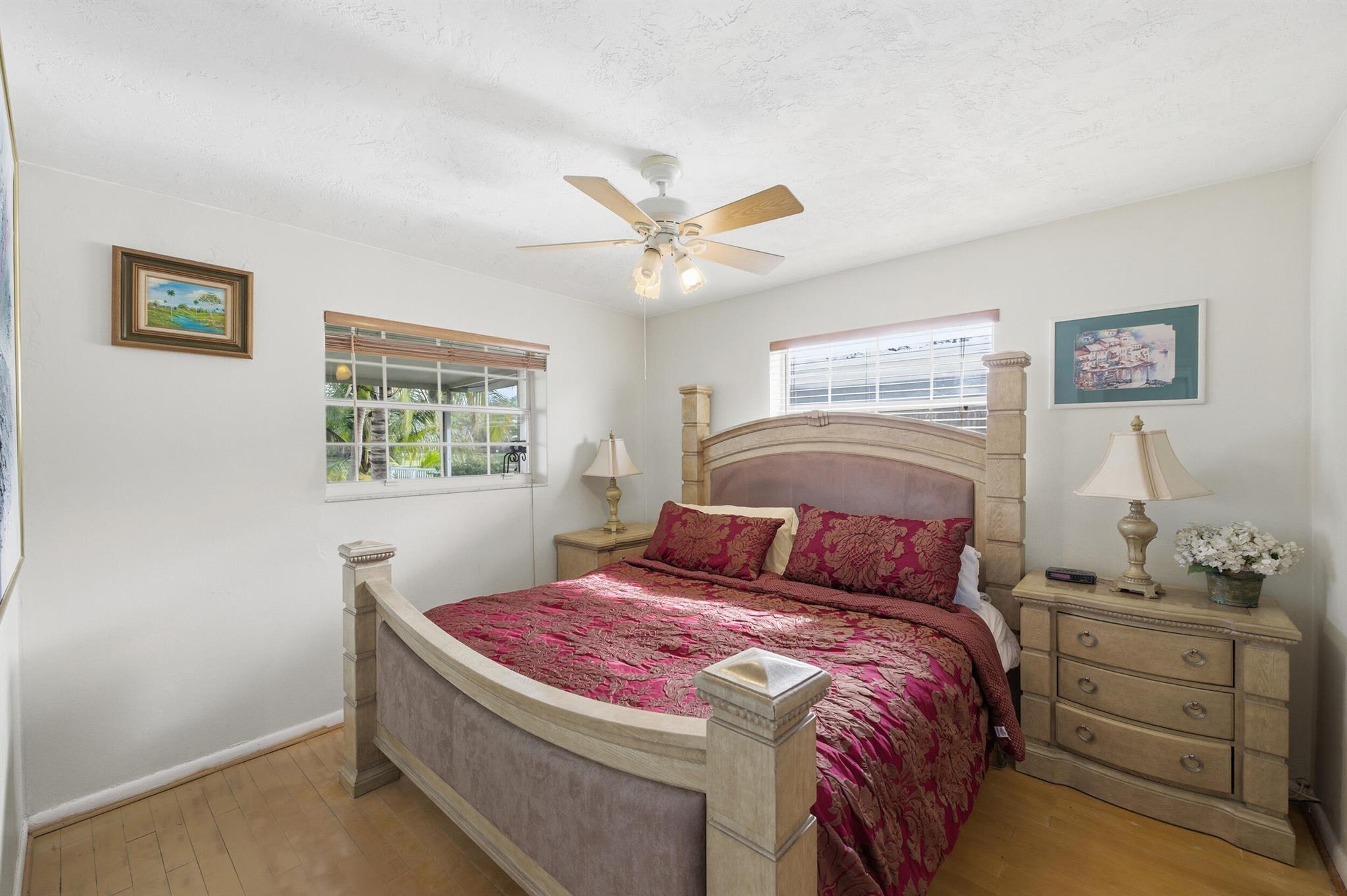 1811 NW 119th Ave Pembroke Pines, FL 33026