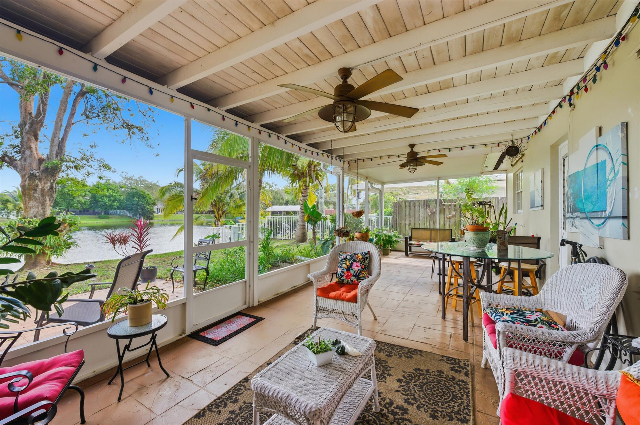 1811 NW 119th Ave Pembroke Pines, FL 33026