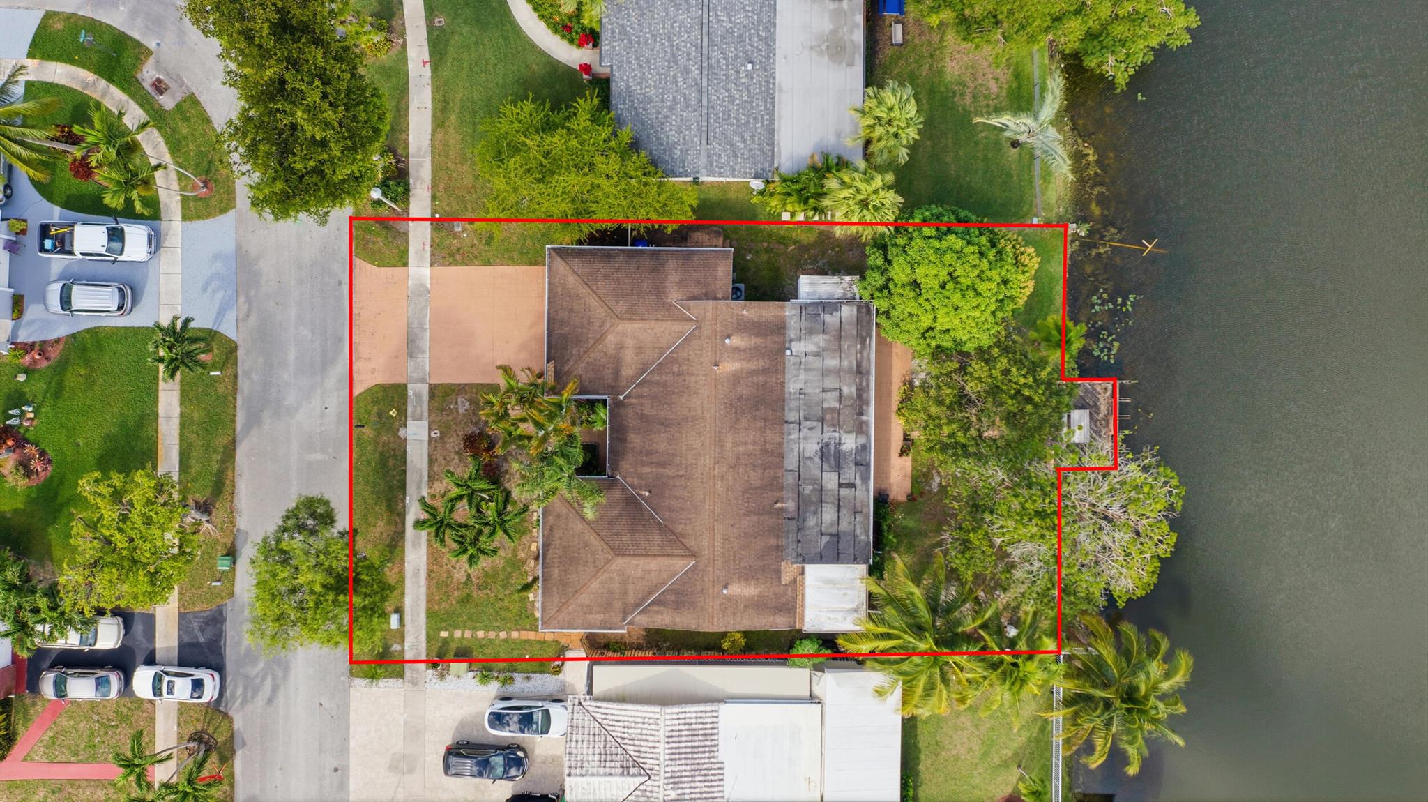 1811 NW 119th Ave Pembroke Pines, FL 33026