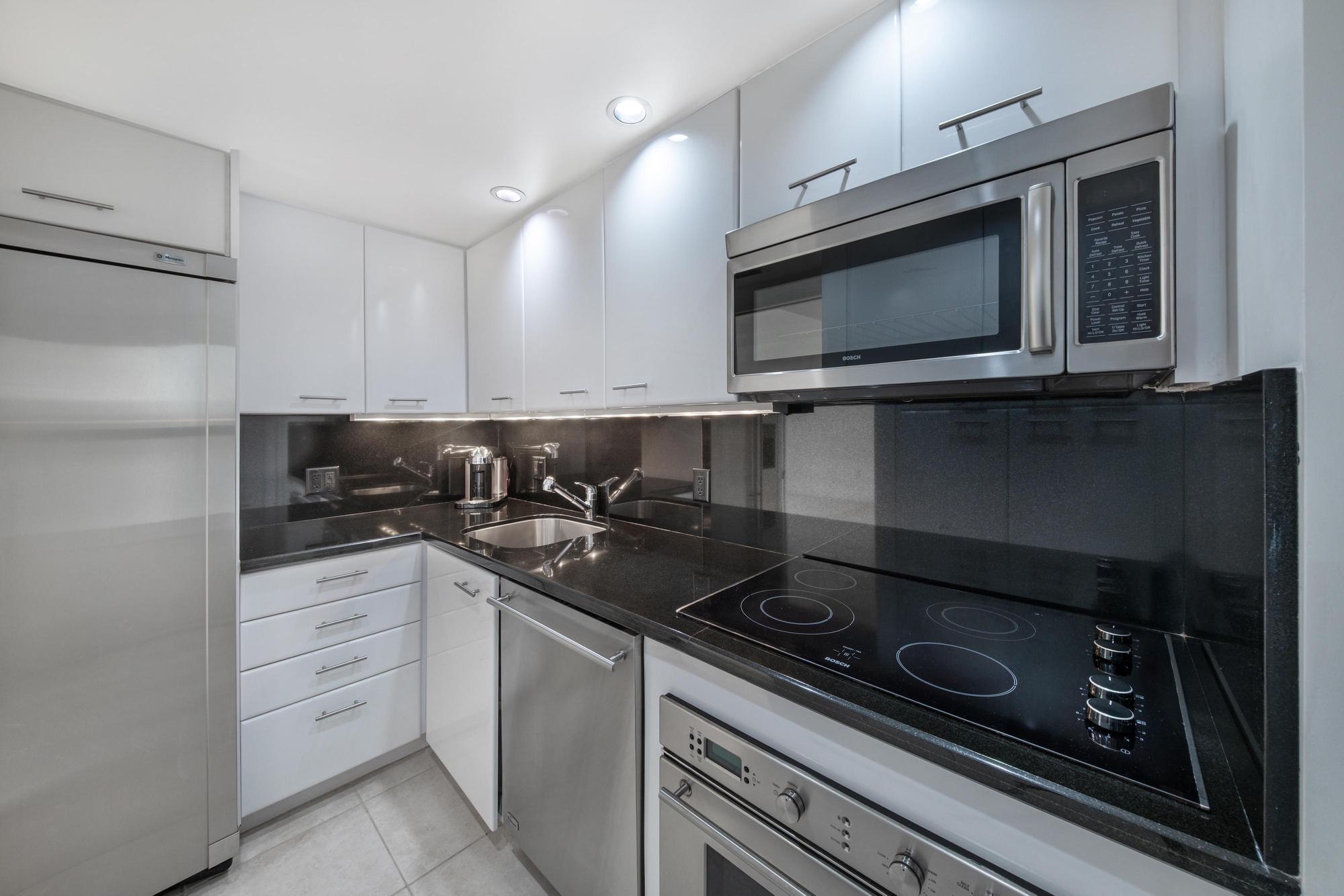 2780 S Ocean #707 Palm Beach, FL 33480