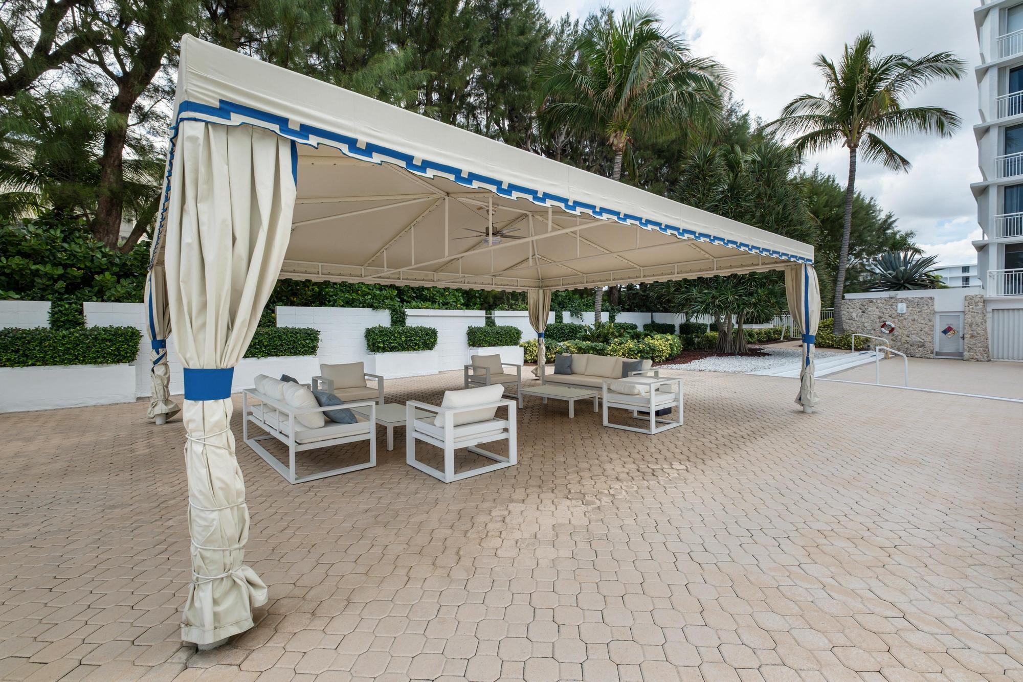 2780 S Ocean #707 Palm Beach, FL 33480