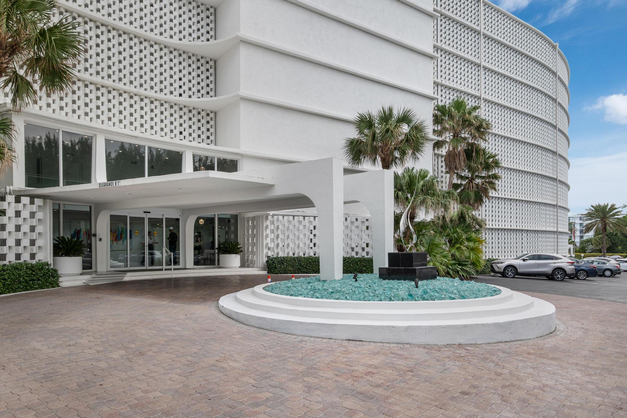 2780 S Ocean #707 Palm Beach, FL 33480