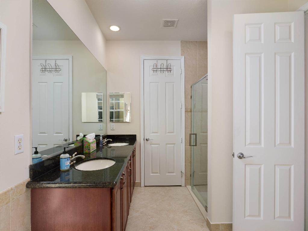 118 Foxford Jupiter, FL 33458