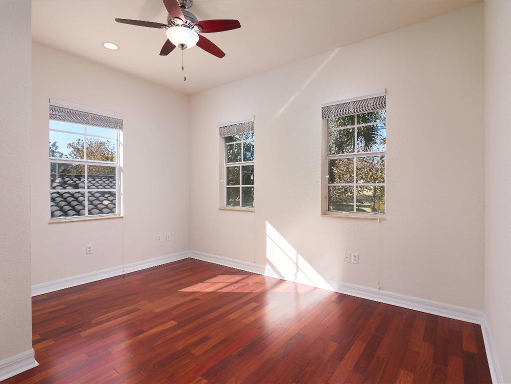 118 Foxford Jupiter, FL 33458