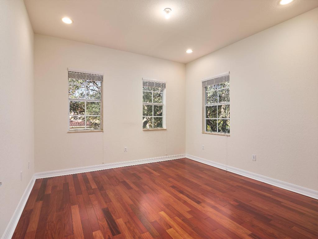 118 Foxford Jupiter, FL 33458