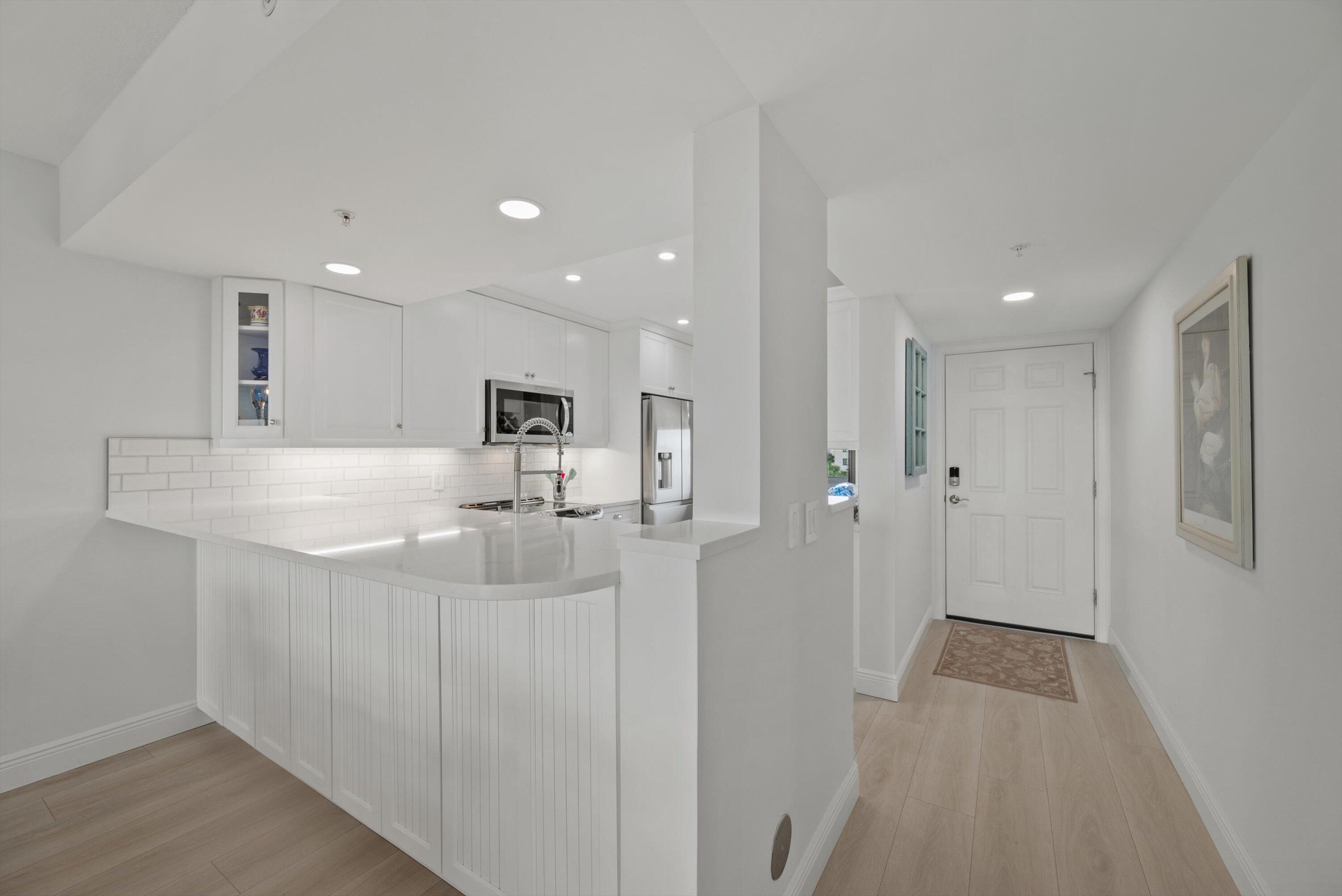 2001 Marina Isle #503 Jupiter, FL 33477