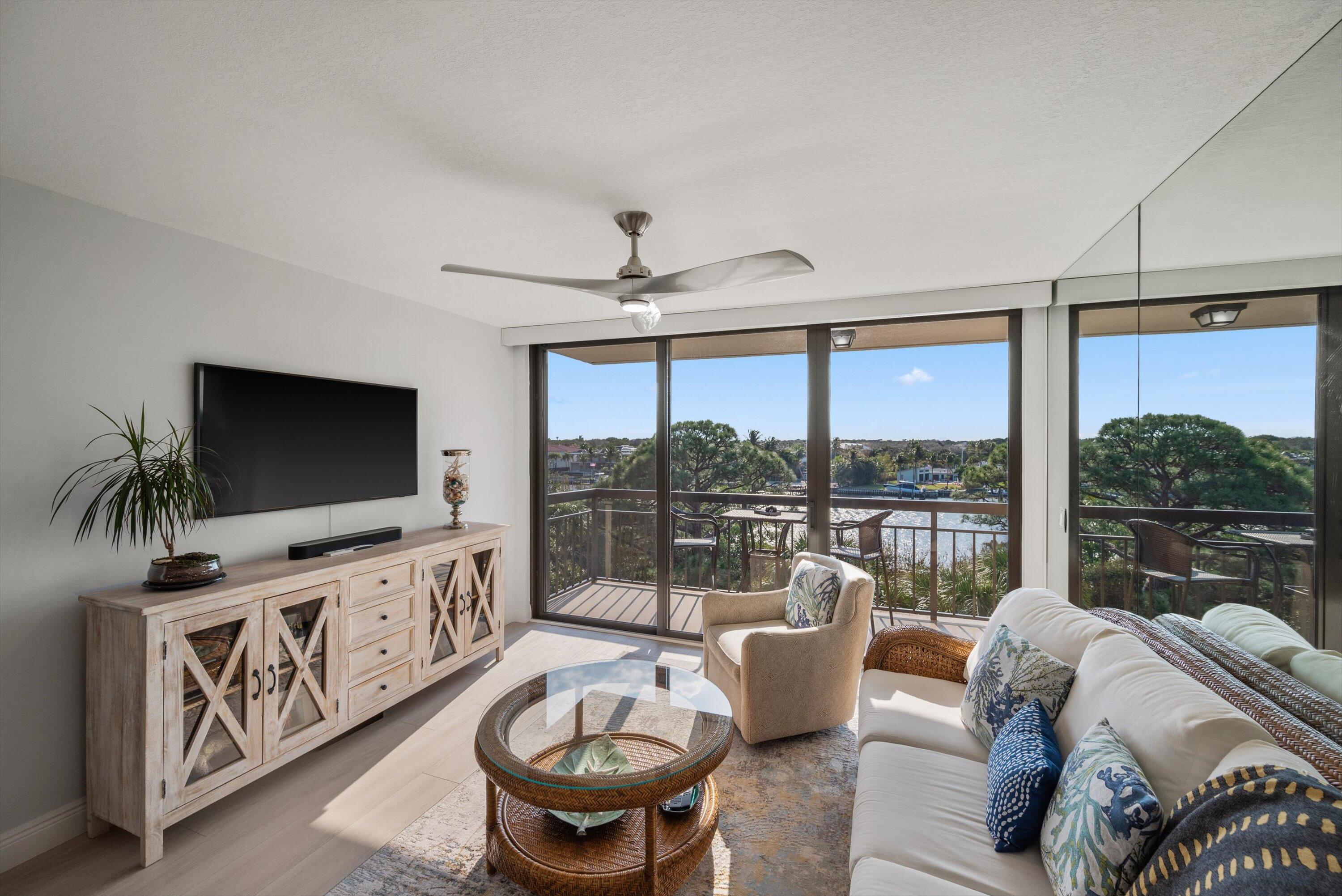 2001 Marina Isle #503 Jupiter, FL 33477