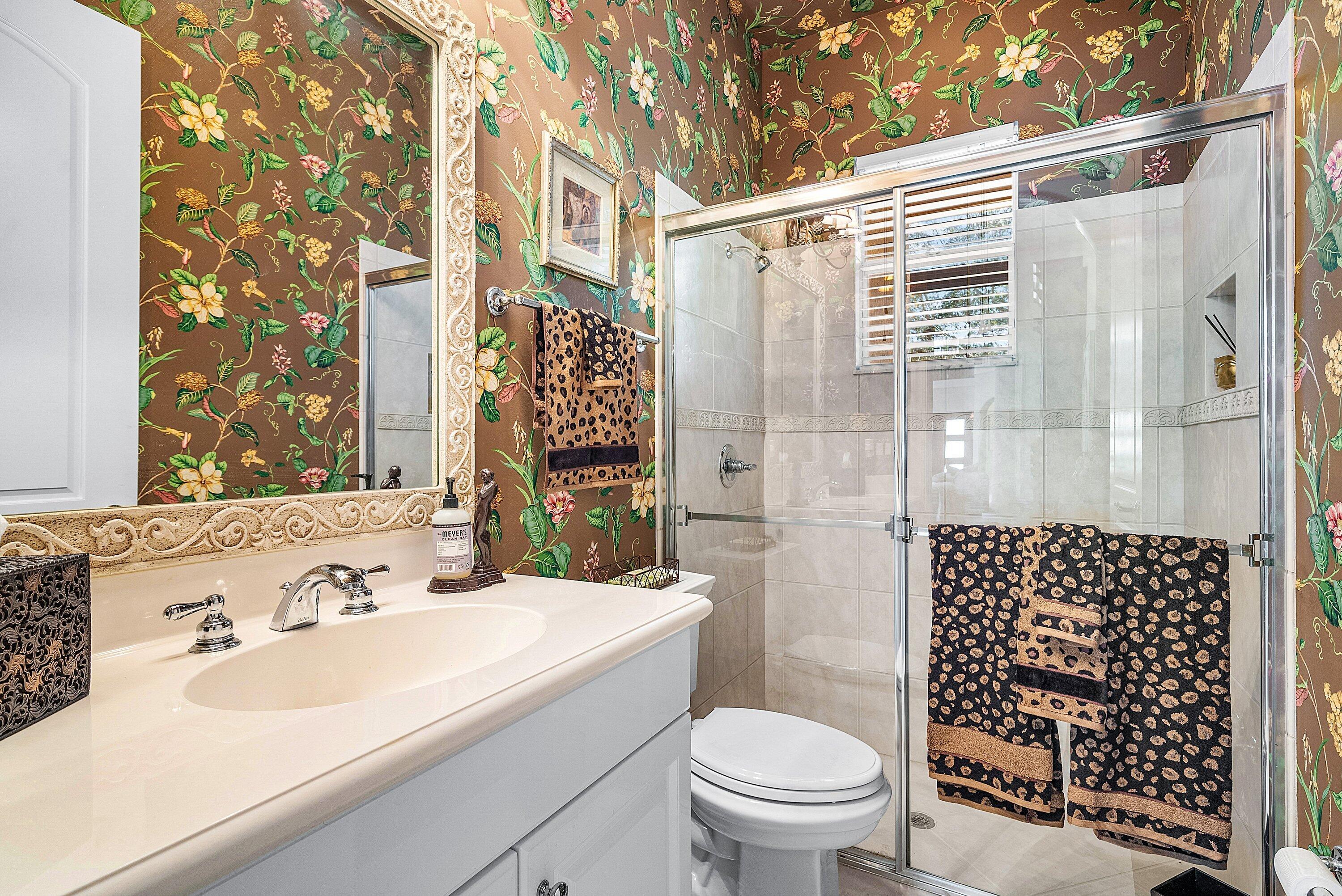 8042 Laurel Rdg Delray Beach, FL 33446