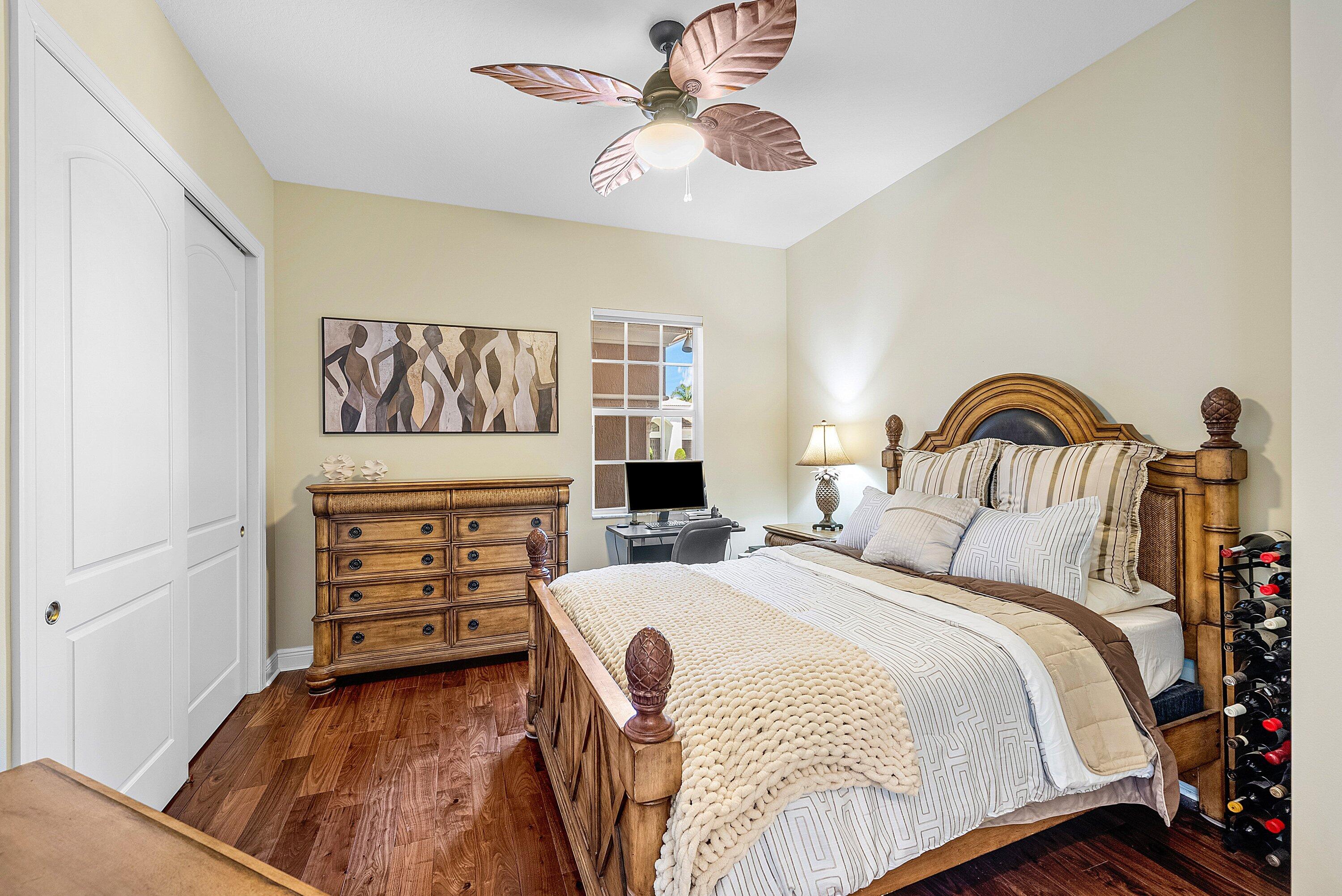 8042 Laurel Rdg Delray Beach, FL 33446