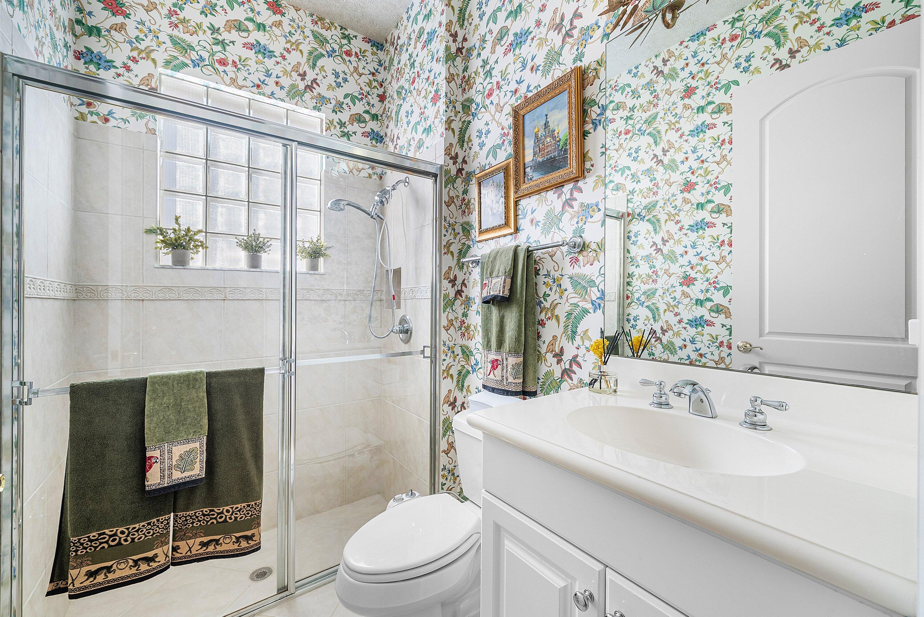 8042 Laurel Rdg Delray Beach, FL 33446