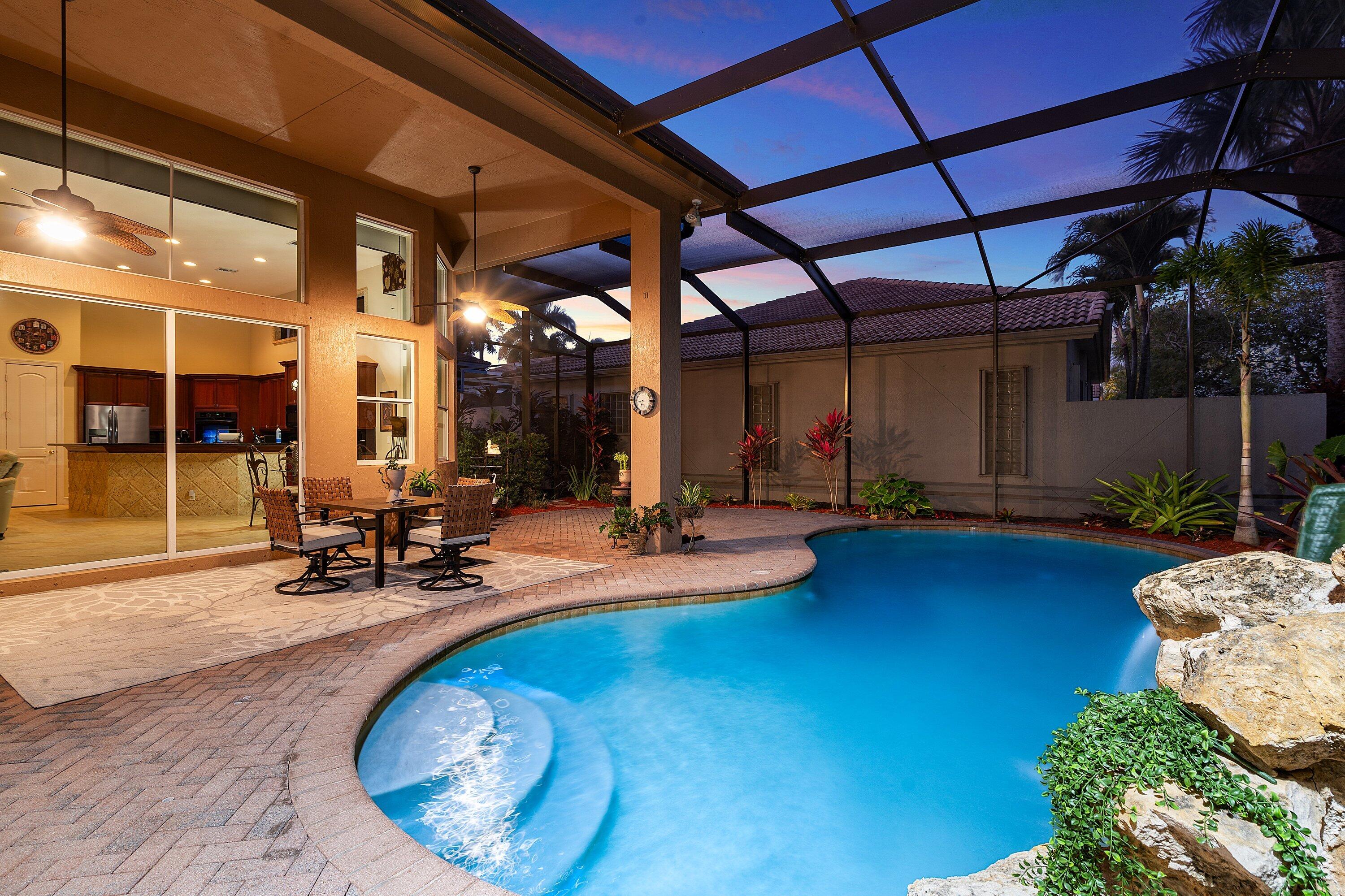 8042 Laurel Rdg Delray Beach, FL 33446