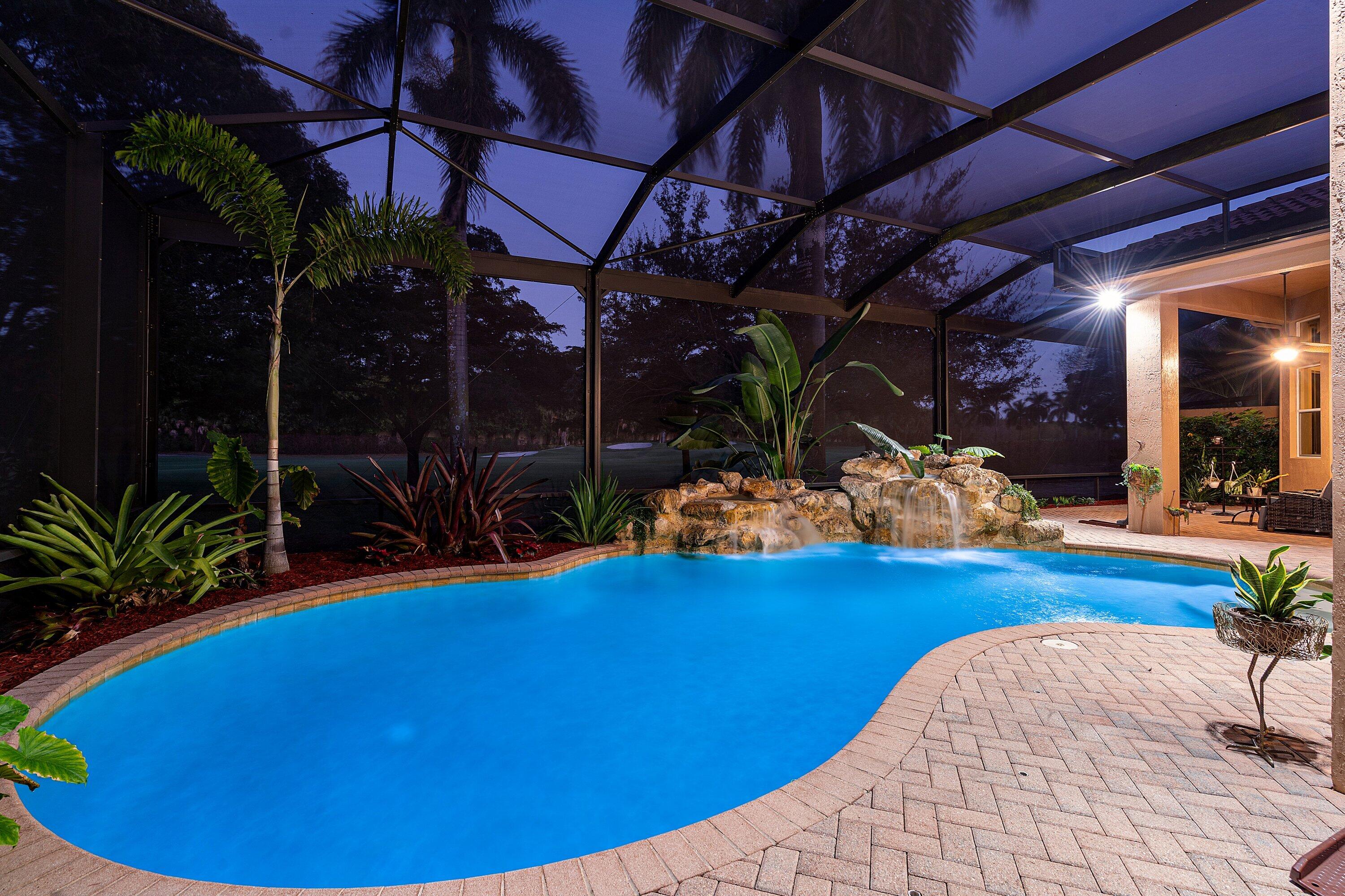 8042 Laurel Rdg Delray Beach, FL 33446