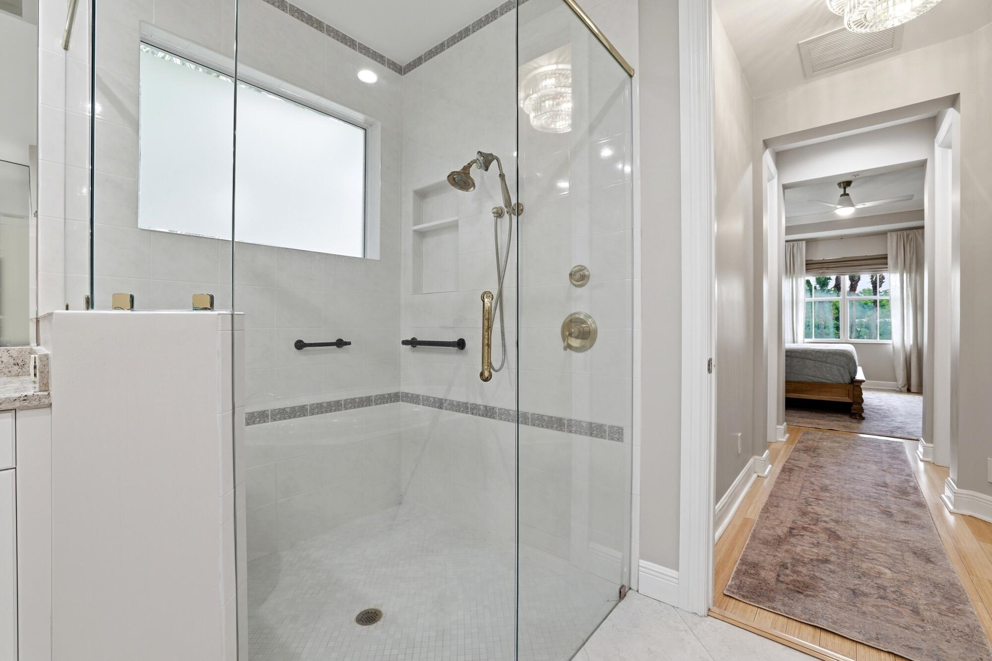 9483 166th Jupiter, FL 33478