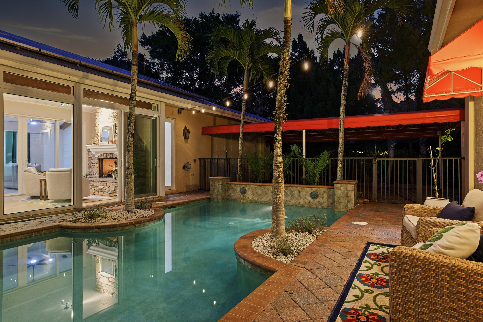 9483 166th Jupiter, FL 33478