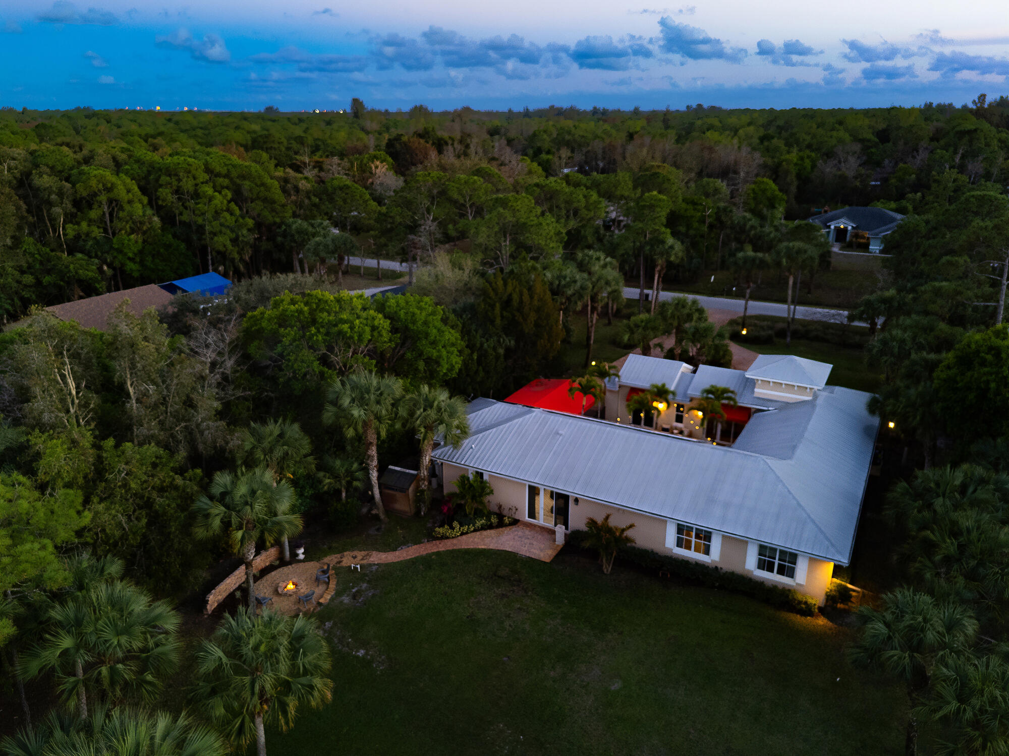 9483 166th Jupiter, FL 33478