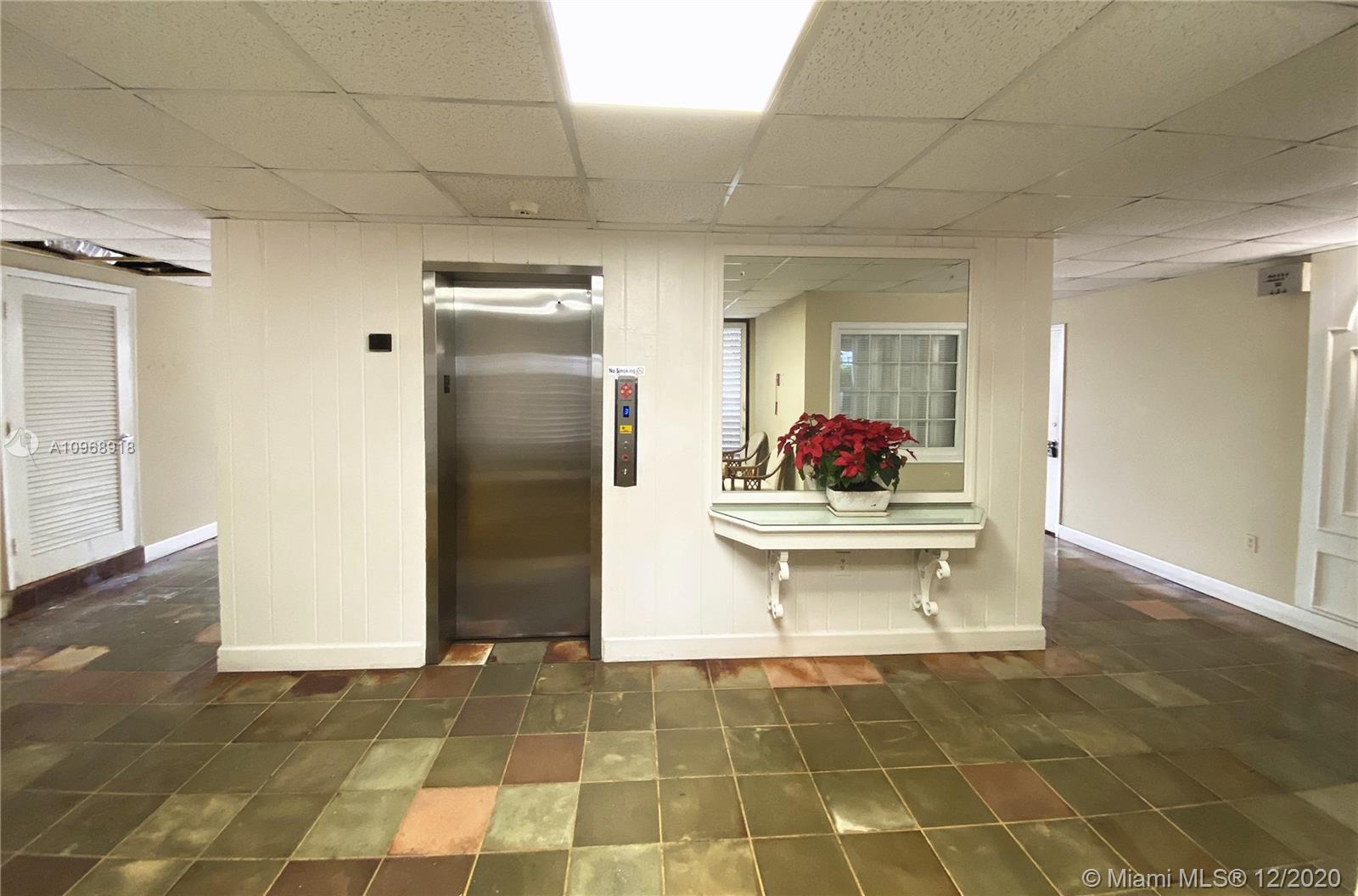 image ROYAL CARIBBEAN CLUB CON2