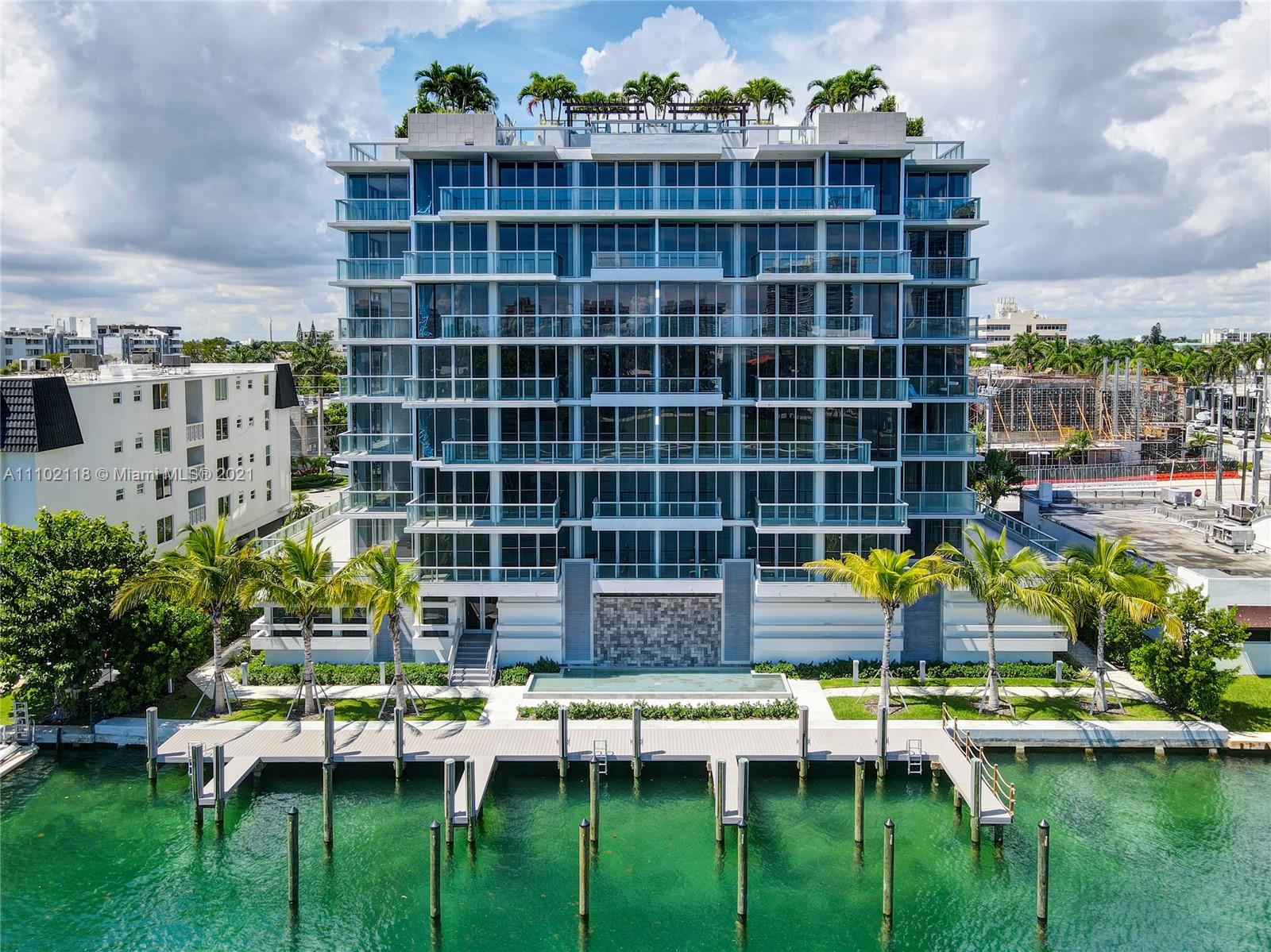 9521 E Bay Harbor Dr #LP801