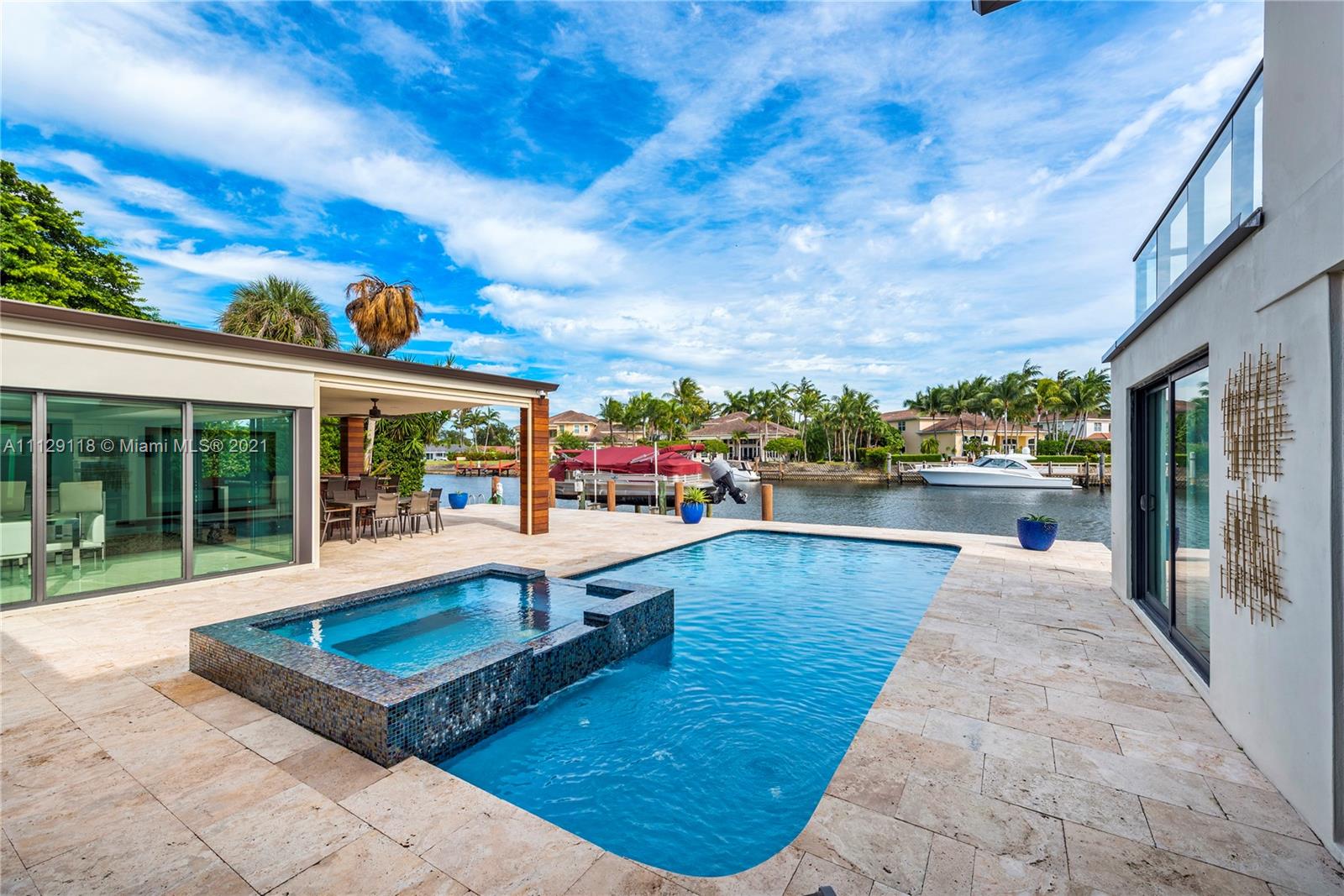1025 Diplomat Pkwy
