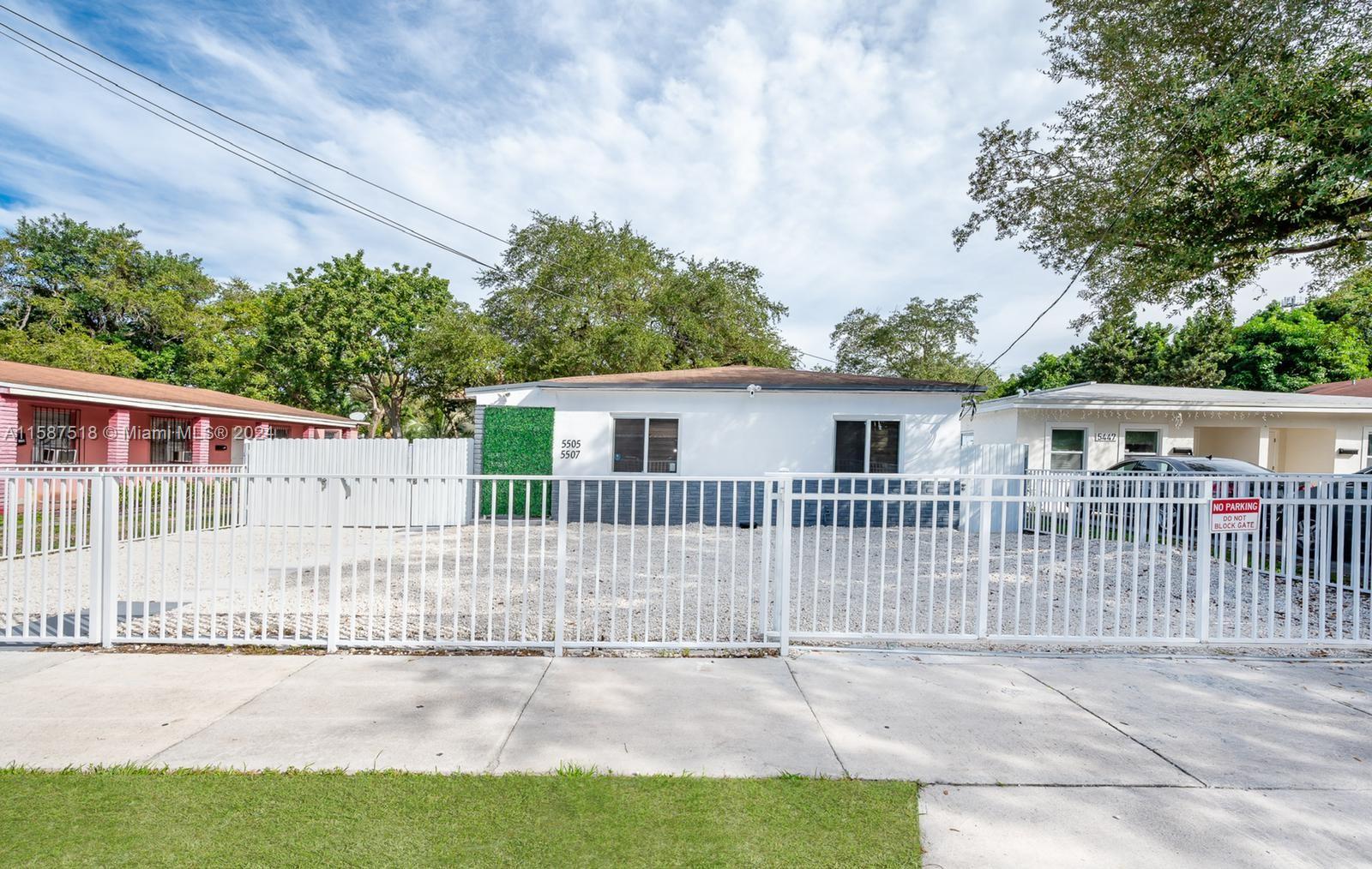 Duplex / Quad Plex / Triplex