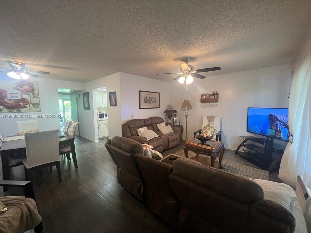 251 SW 134th Way #302M