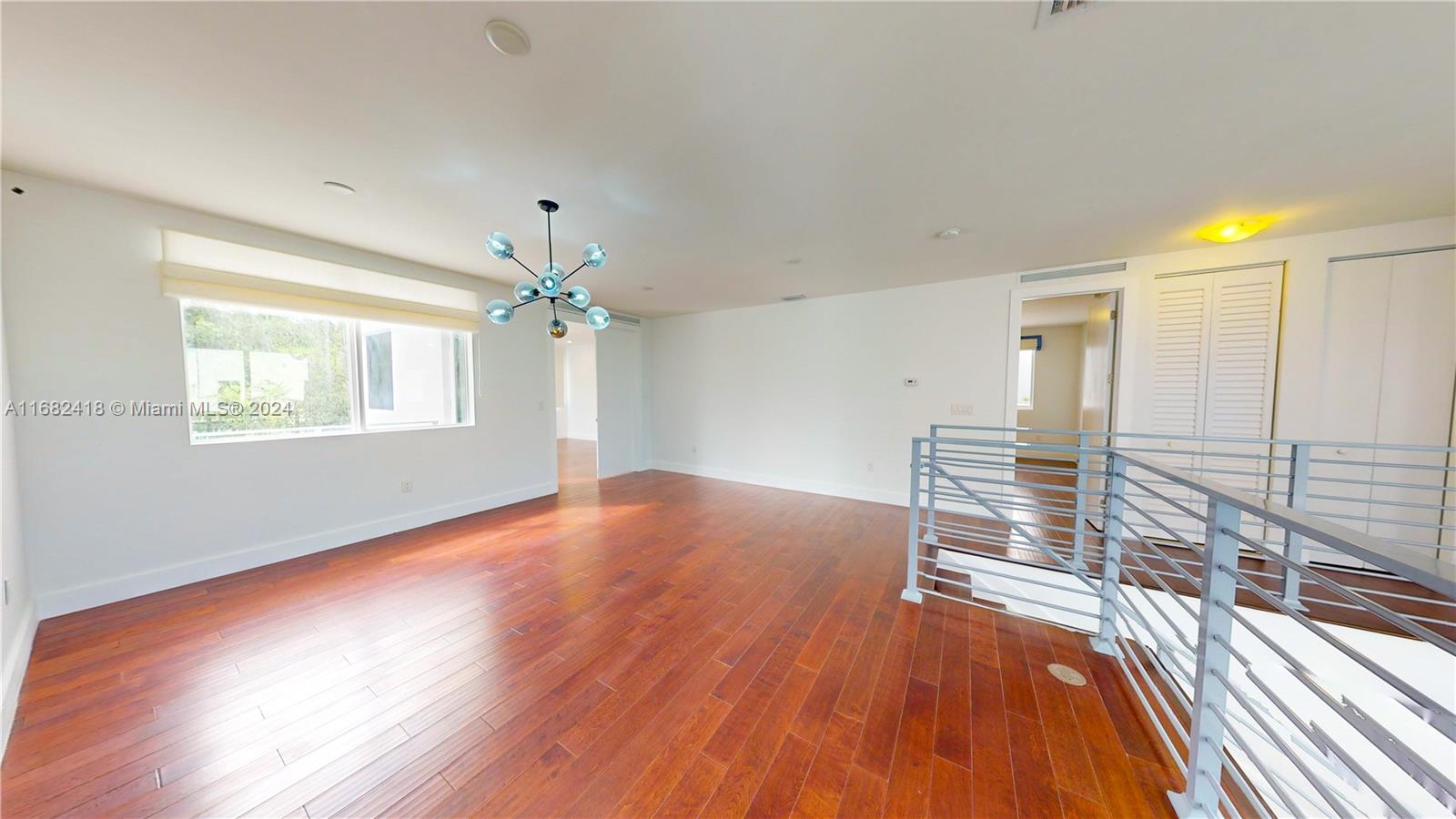 9980 NW 74th Ter Doral, FL 33178